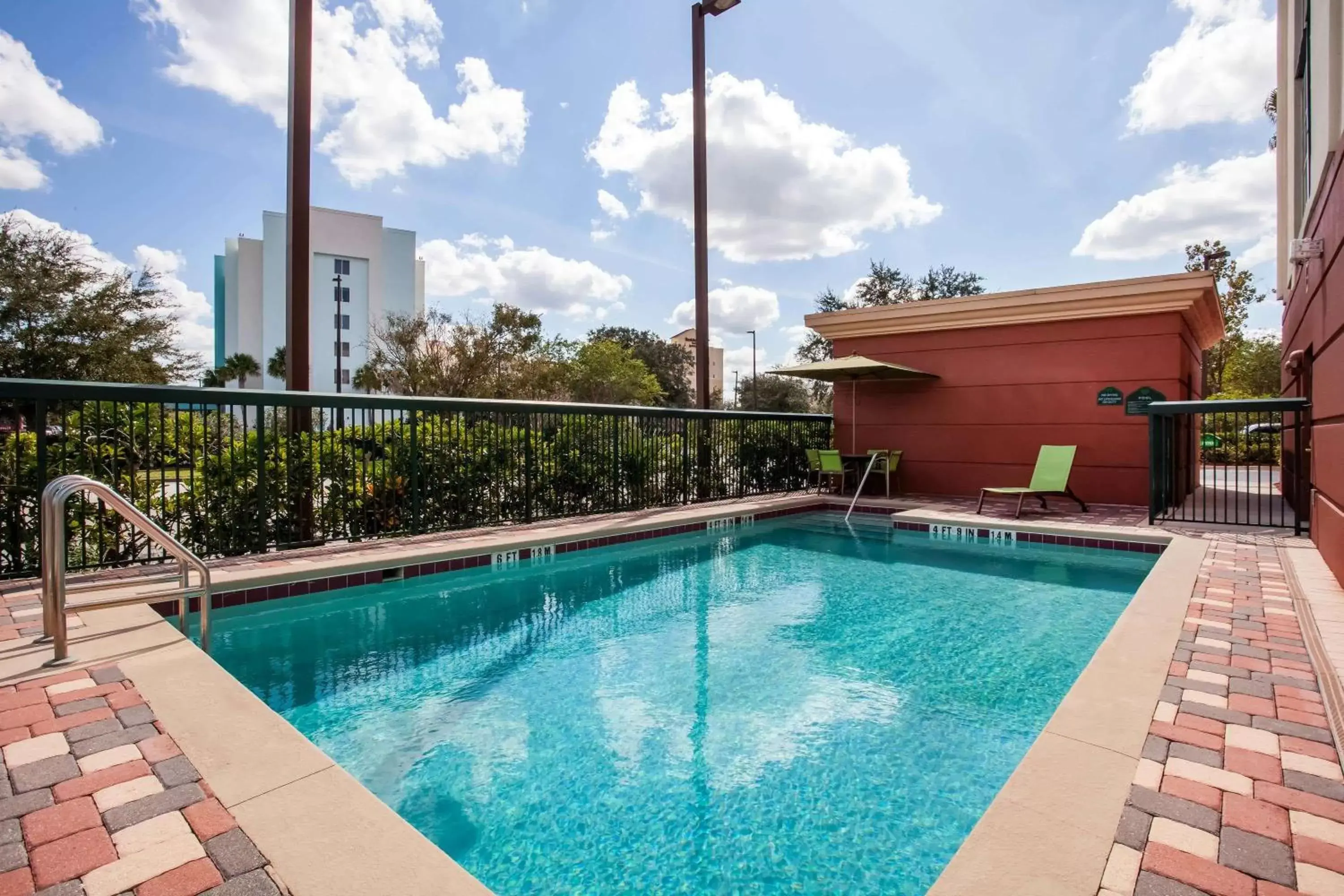 On site, Swimming Pool in Wingate By Wyndham - Orlando International Airport