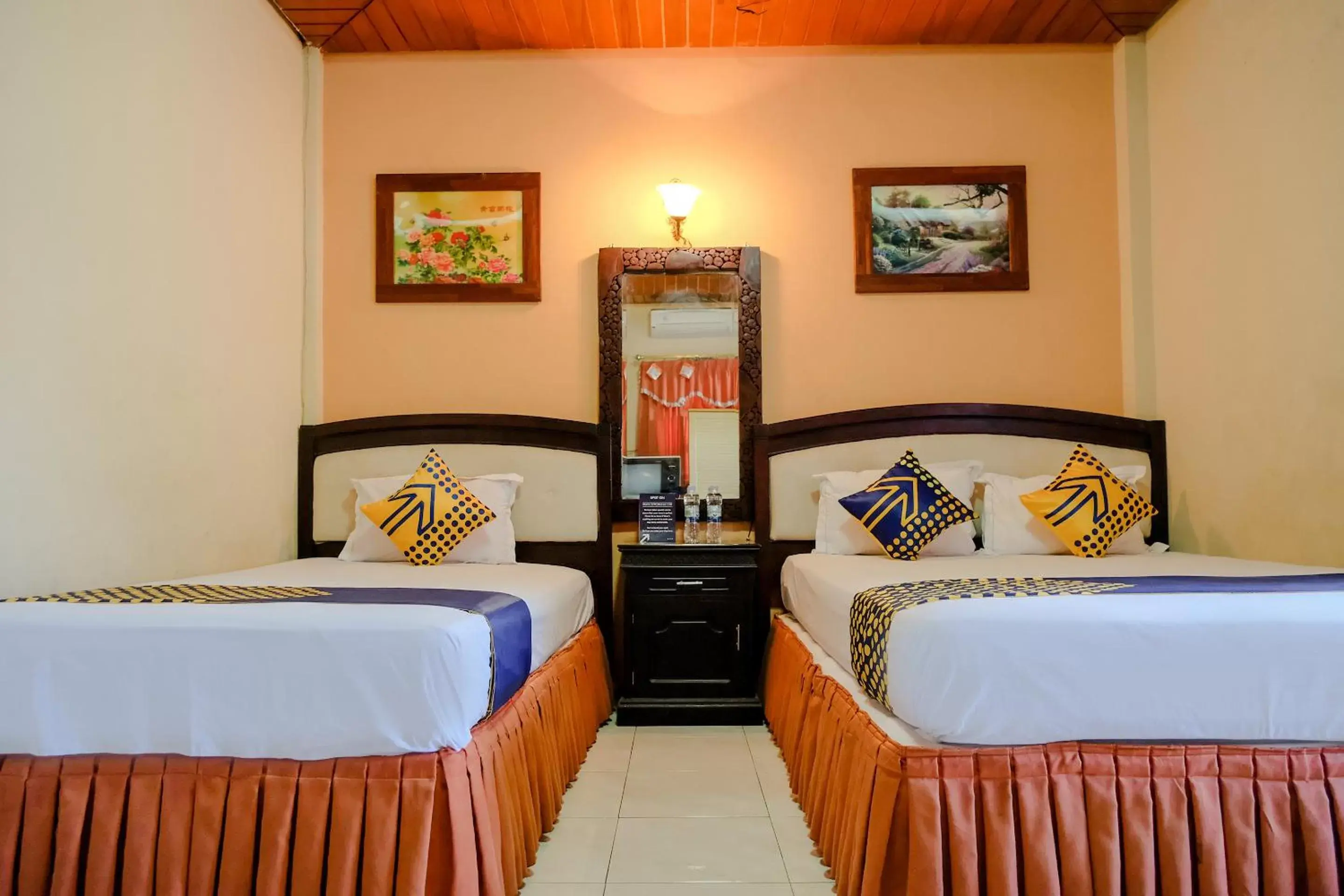 Bedroom, Bed in SUPER OYO 1761 Hotel Dirgahayu