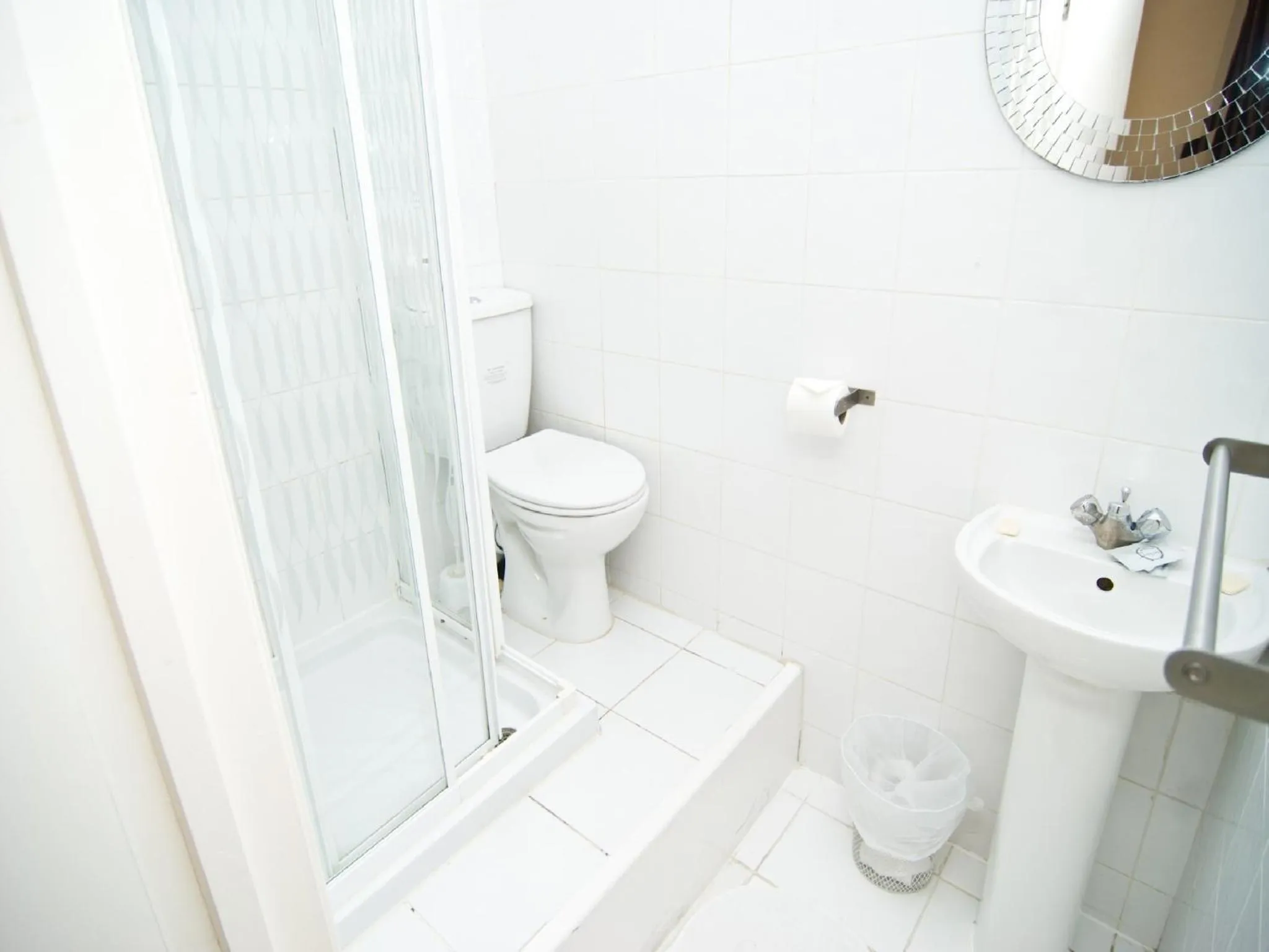 Bathroom in The Windmill Hotel