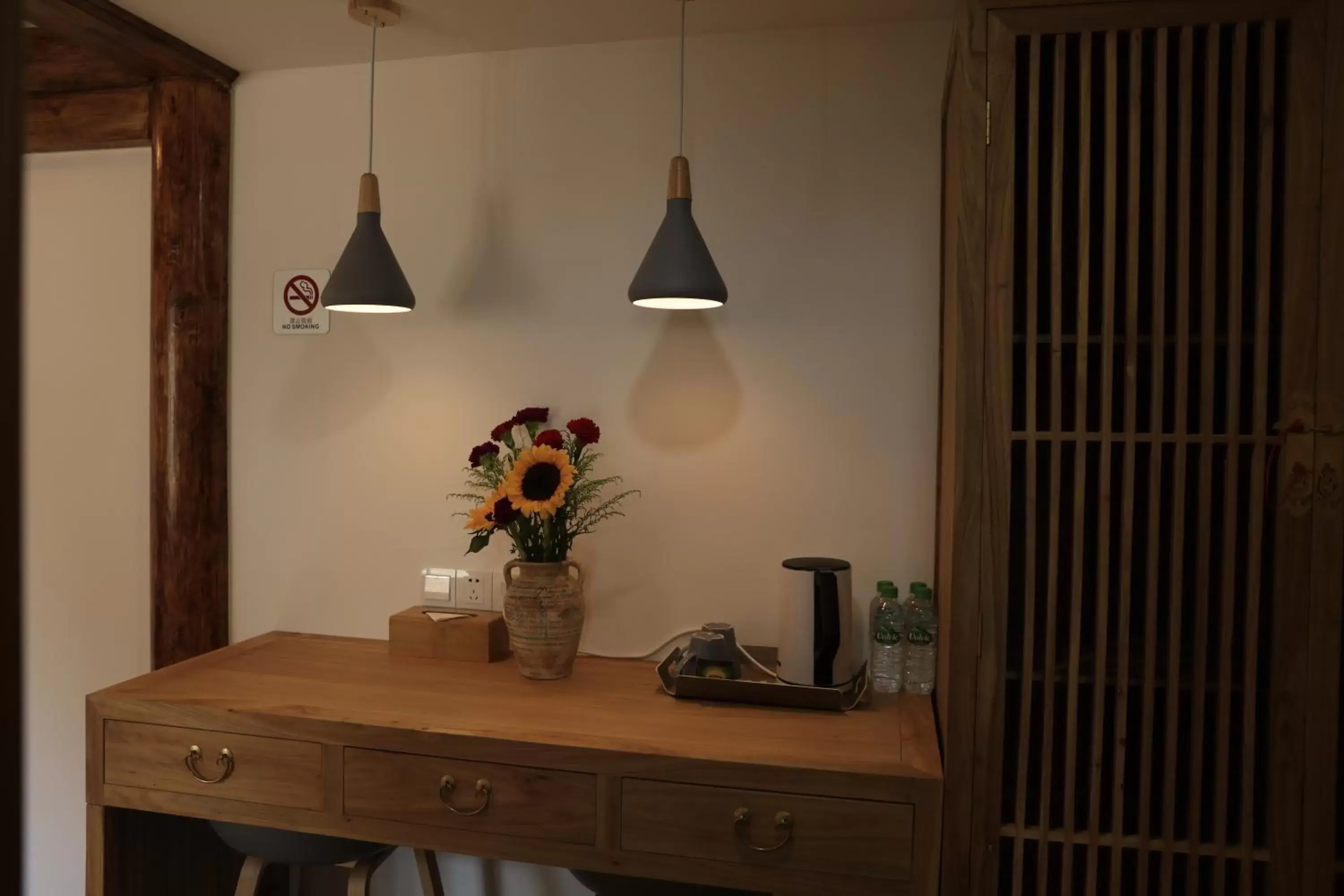 Coffee/tea facilities in Beijing Downtown Travelotel Coffee/tea facilities in Beijing Downtown Travelotel