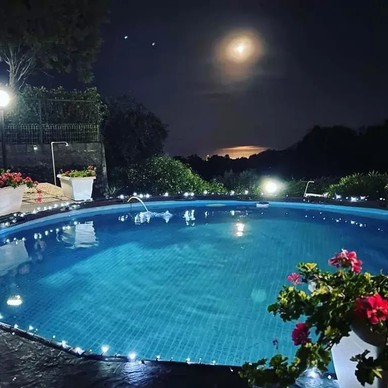 Night, Swimming Pool in B&B BOUTIQUE DI CHARME "ETNA-RELAX-NATURA"