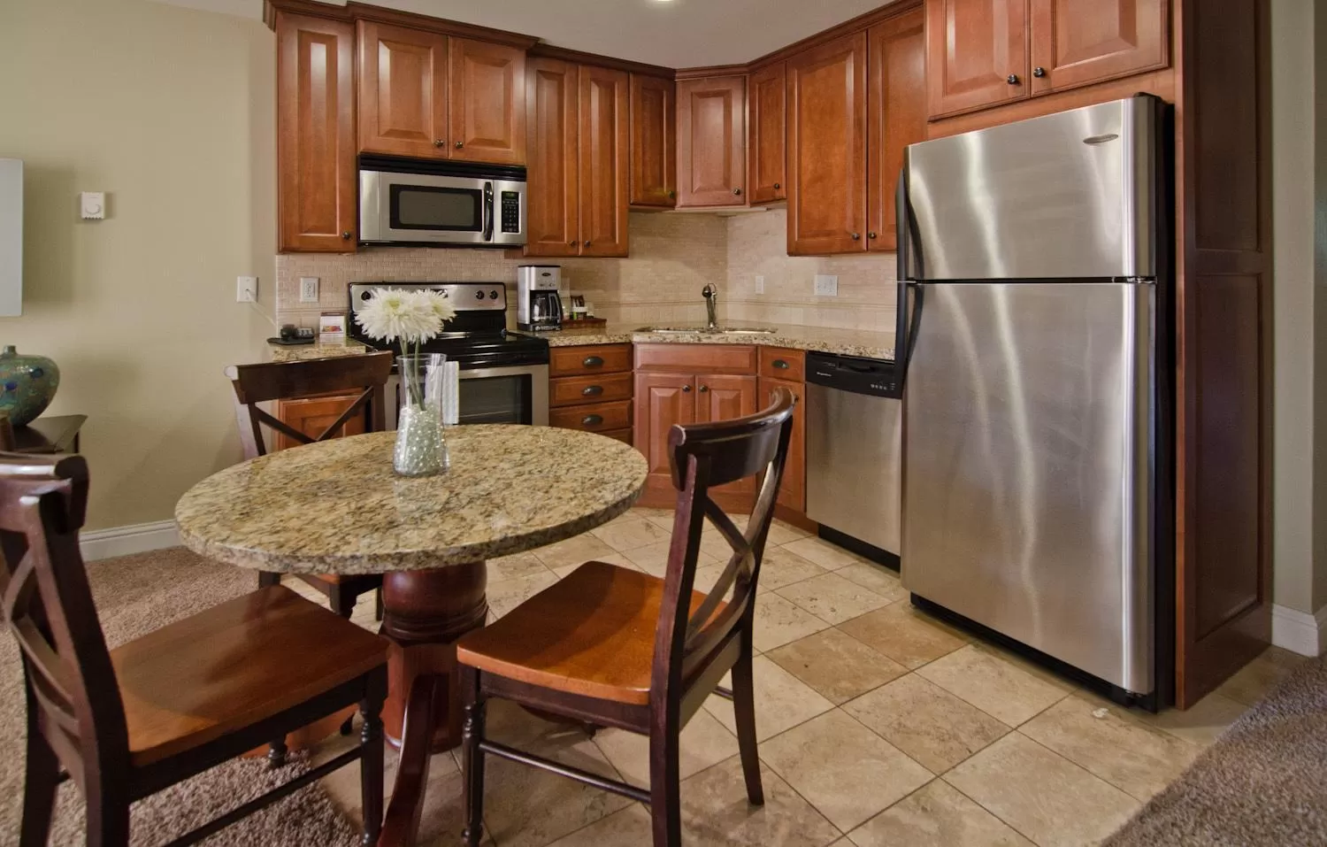 Kitchen or kitchenette in Pacific Reef Hotel & Light Show