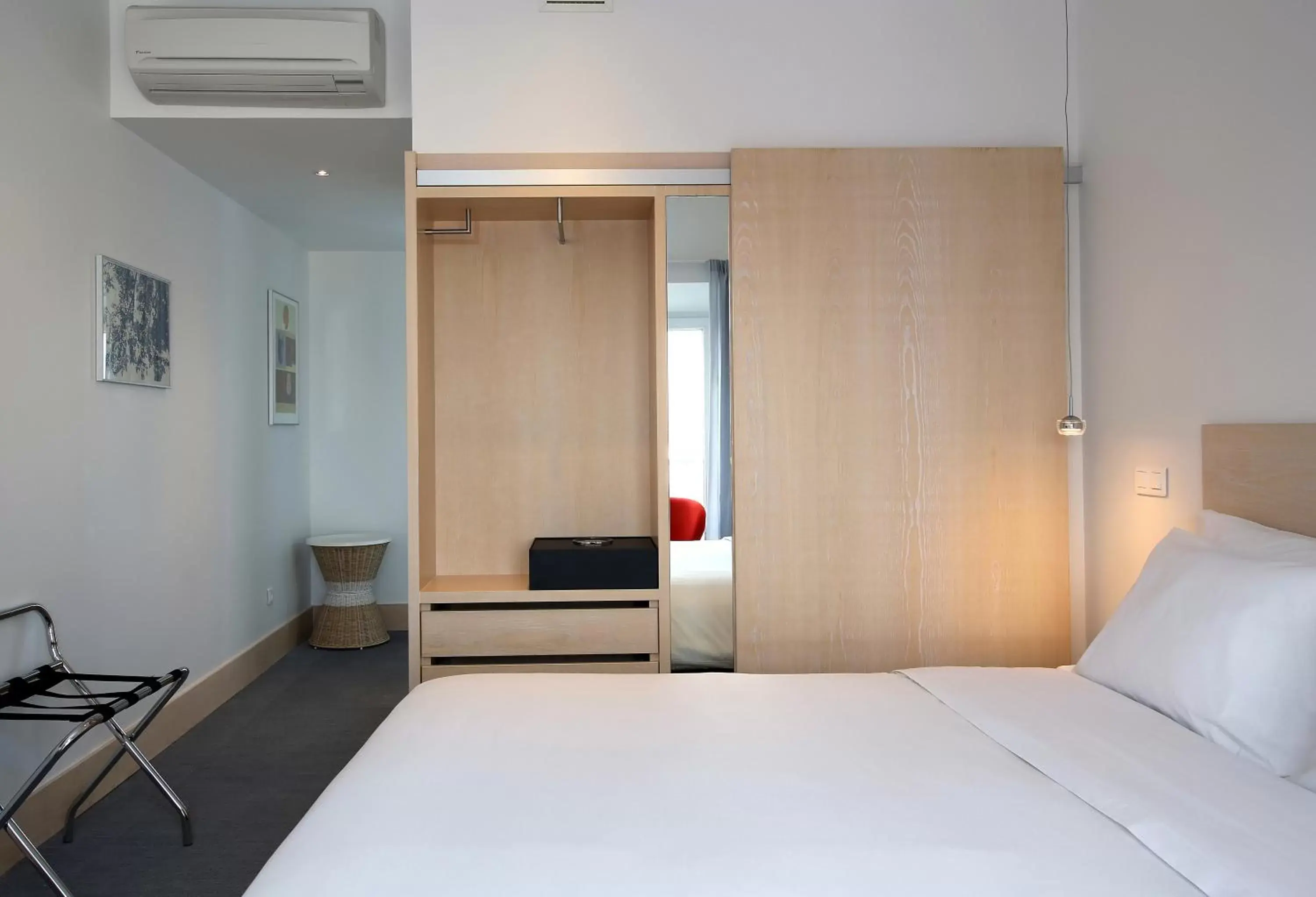 Photo of the whole room, Bed in Hotel Convento do Salvador Photo of the whole room, Bed in Hotel Convento do Salvador