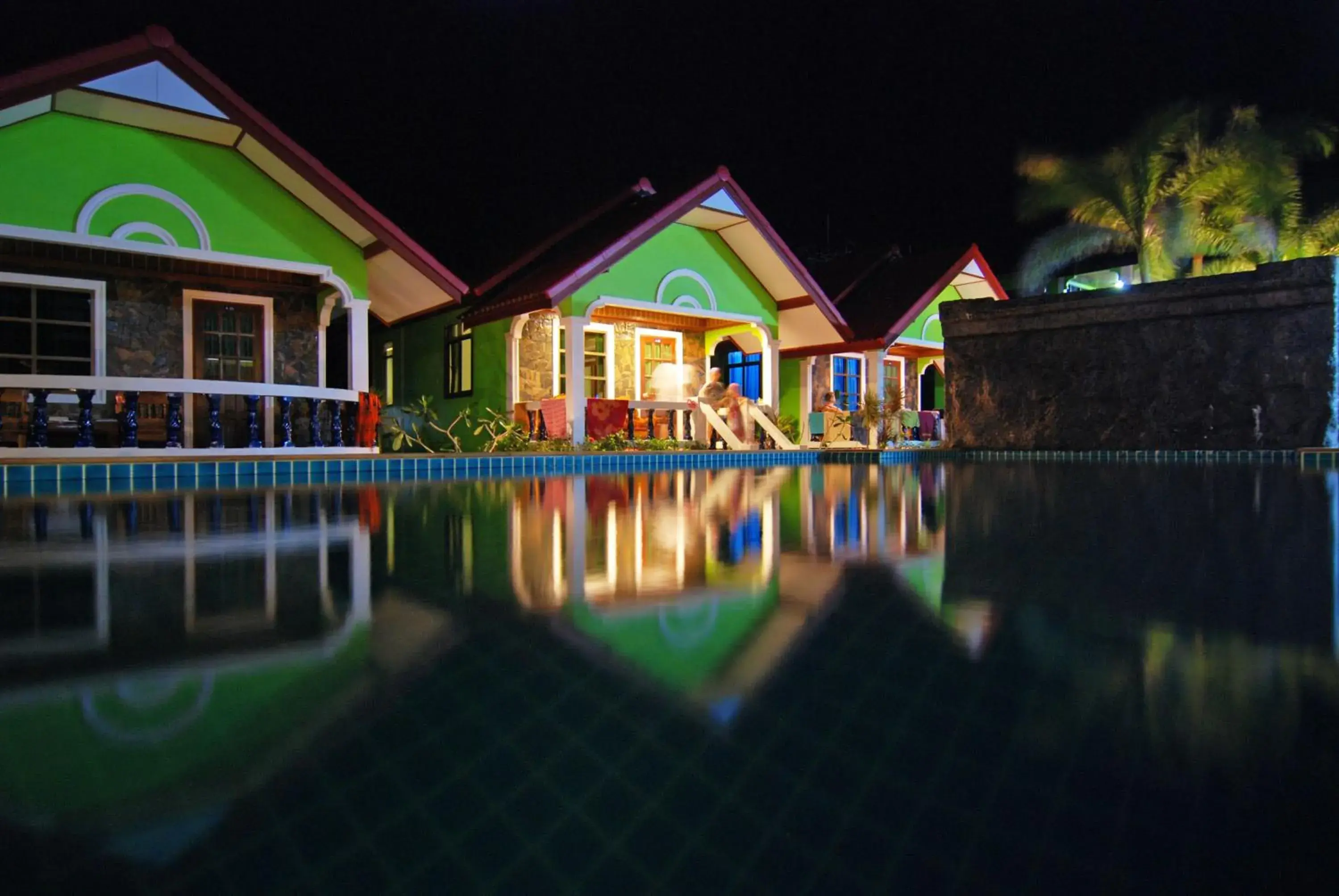 Swimming pool in Nature Beach Resort, Koh Lanta