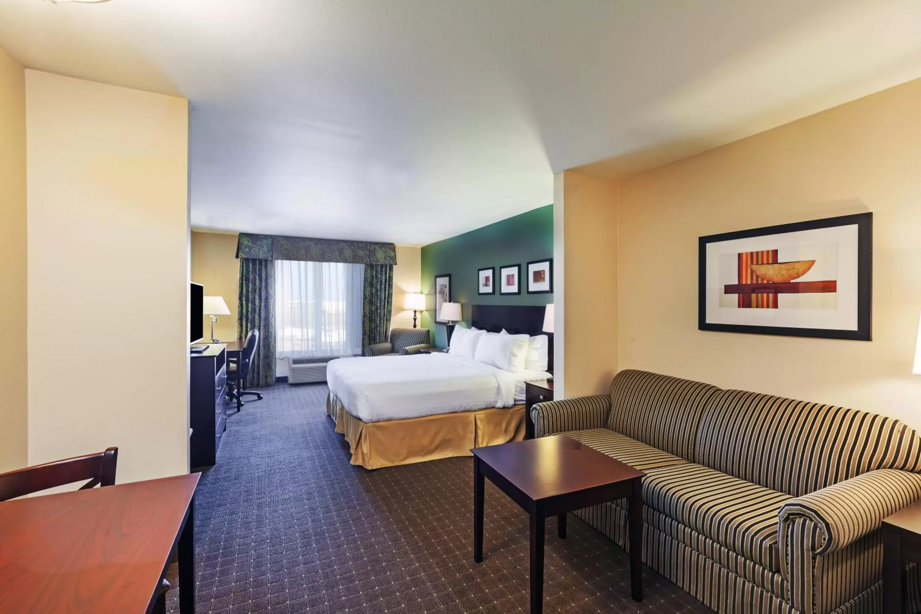 Photo of the whole room in Holiday Inn Express Hotel & Suites Eagle Pass, an IHG Hotel