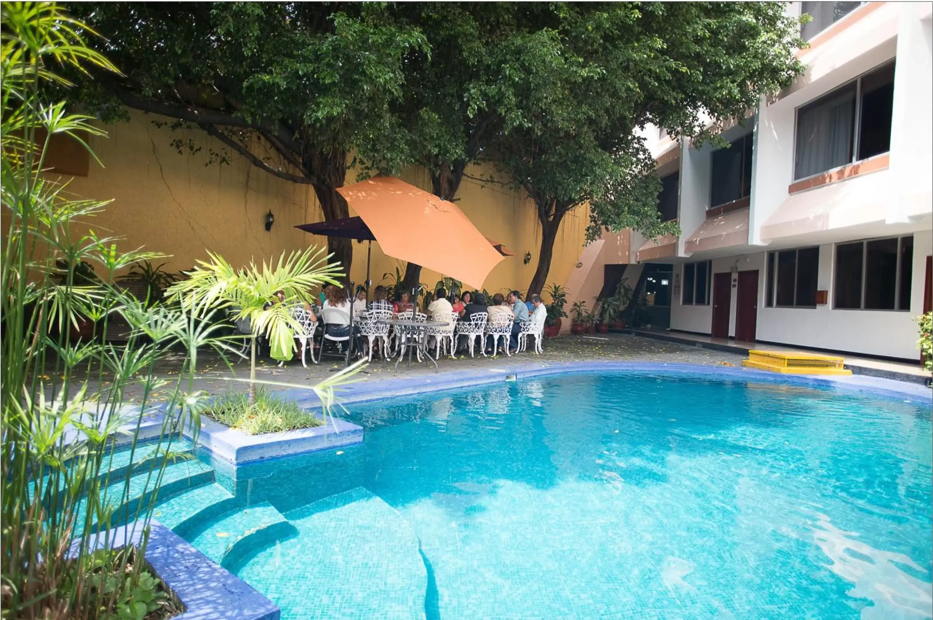 Banquet/Function facilities, Swimming Pool in Hotel Cabildos