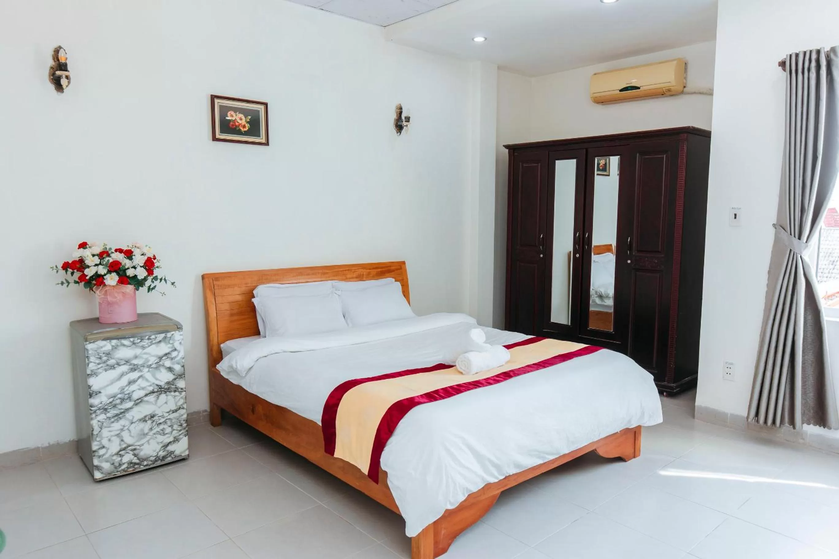 Bedroom, Bed in Phuoc Hai Hotel by The Moment