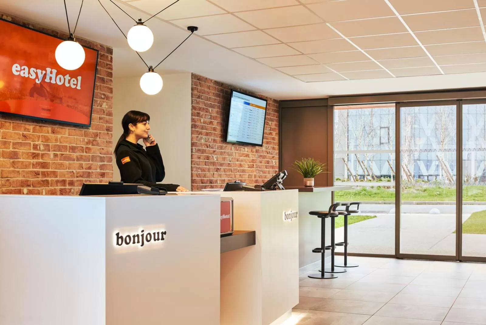 Lobby or reception in easyHotel Paris Charles de Gaulle Villepinte