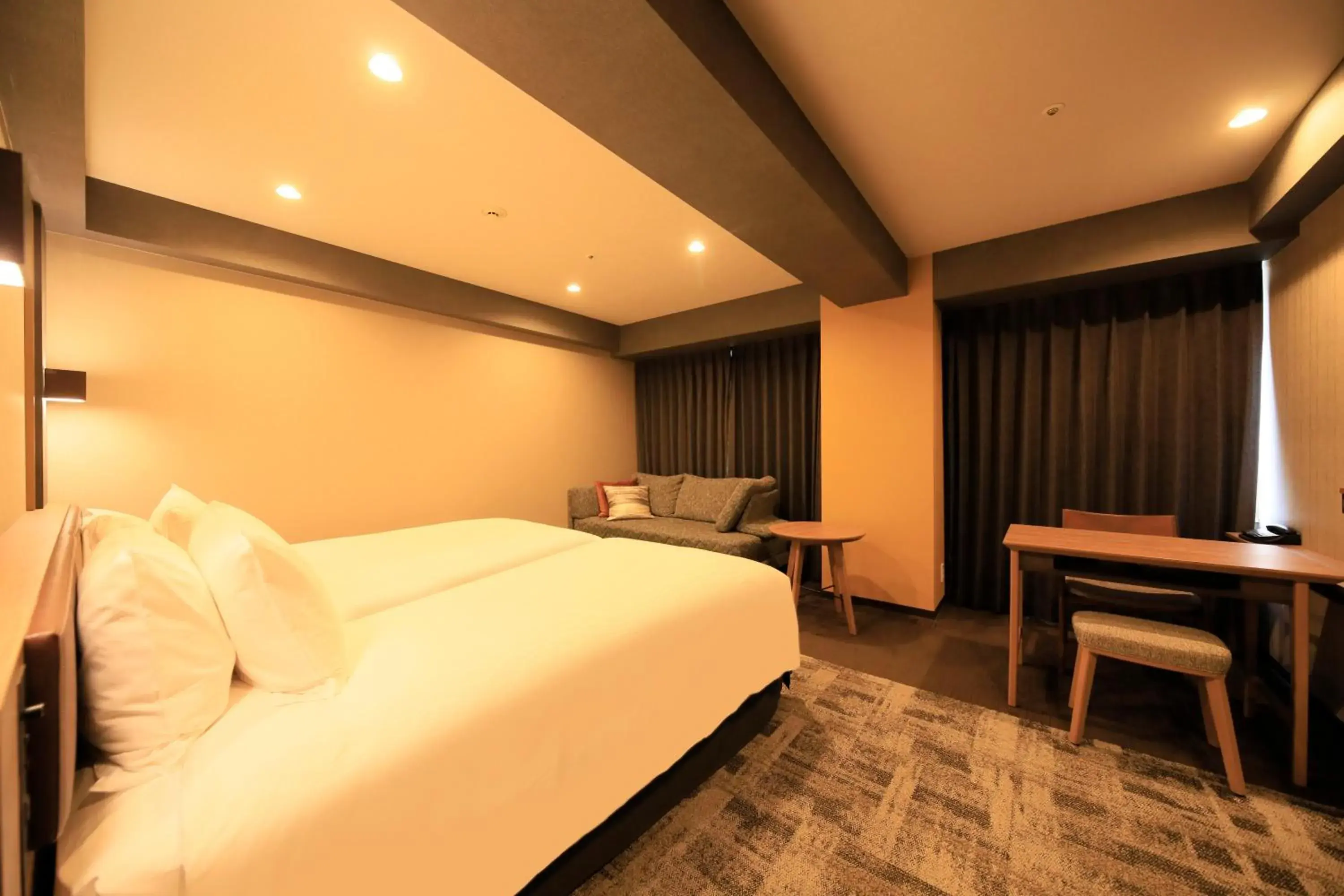Bed in Richmond Hotel Narita