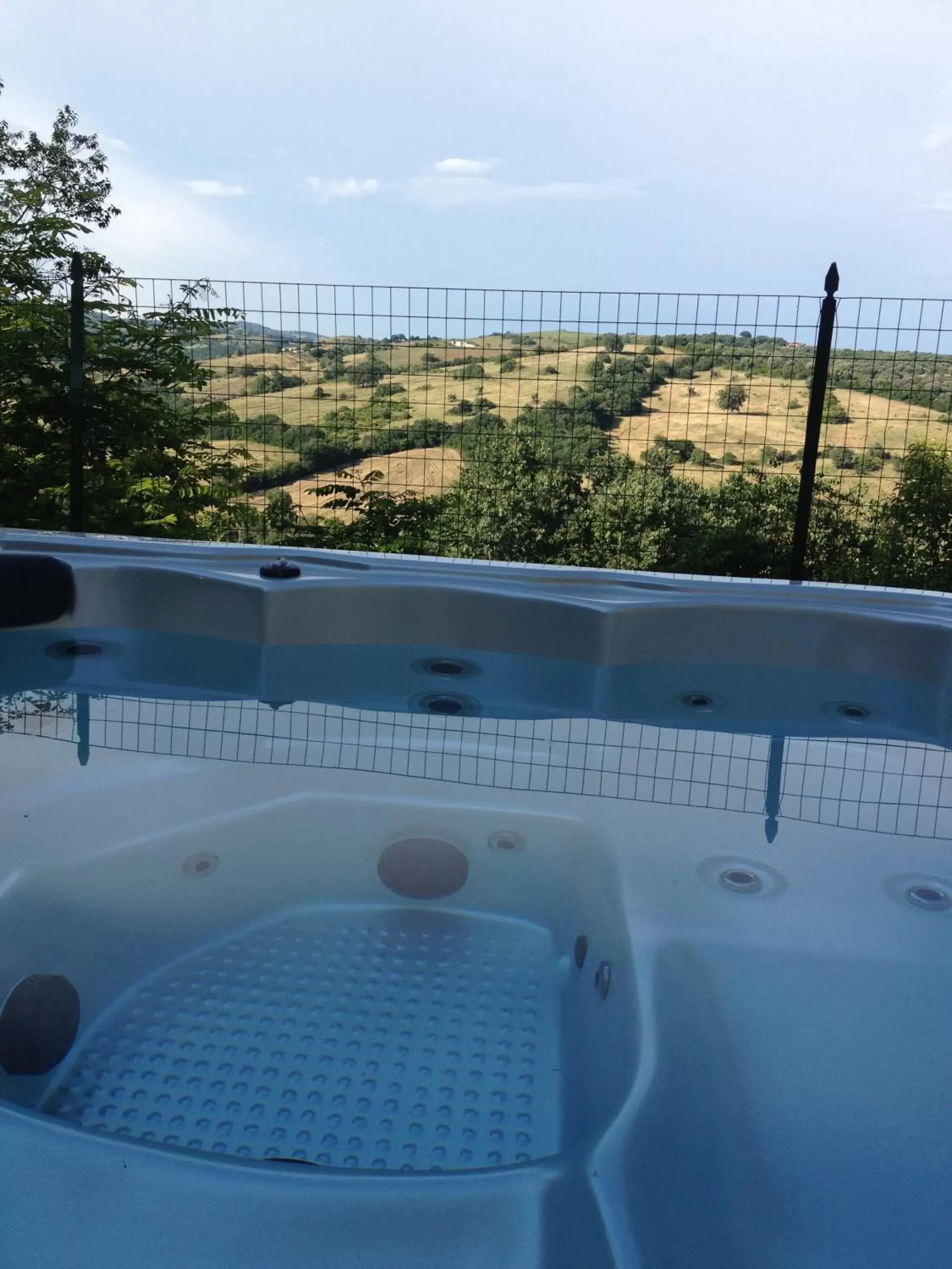 Hot Tub in Le Tartarughe B&B