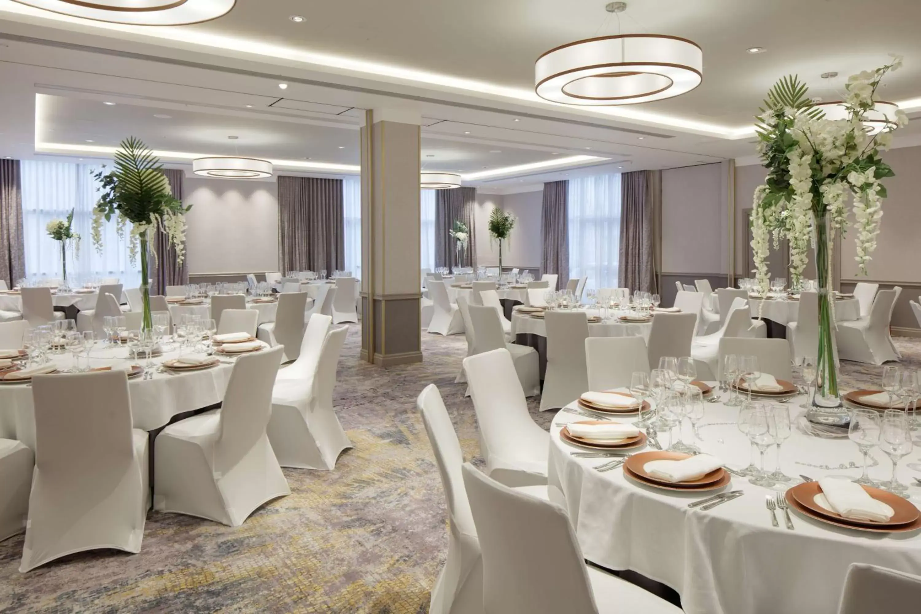 Meeting/conference room, Restaurant/Places to Eat in DoubleTree by Hilton Bath