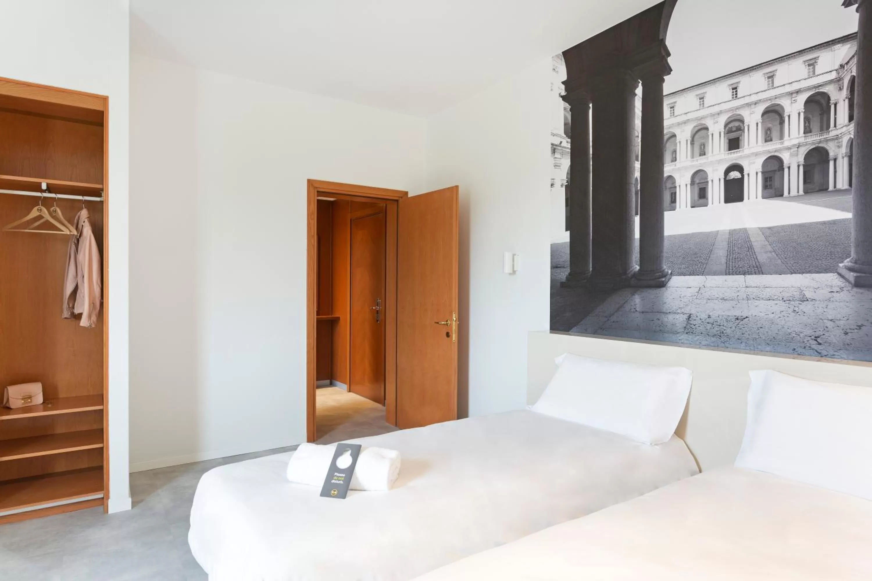 Twin Room - Disability Access in B&B Hotel Modena