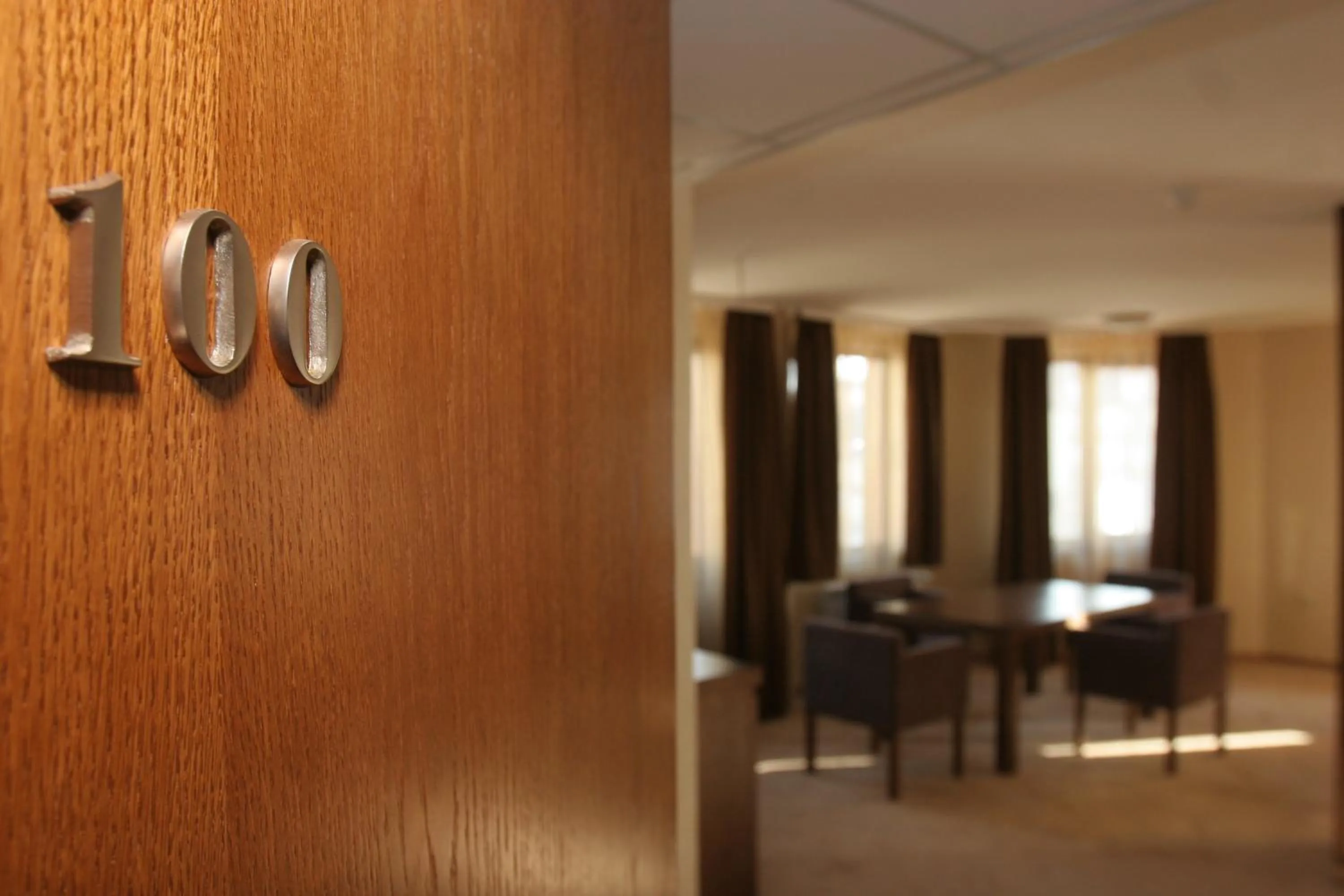 Decorative detail in Evelina Palace Hotel