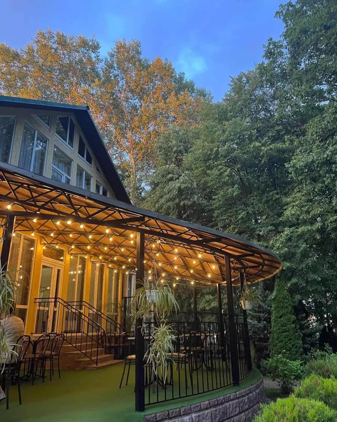 Restaurant/places to eat in Morshynska Vezha Hotel