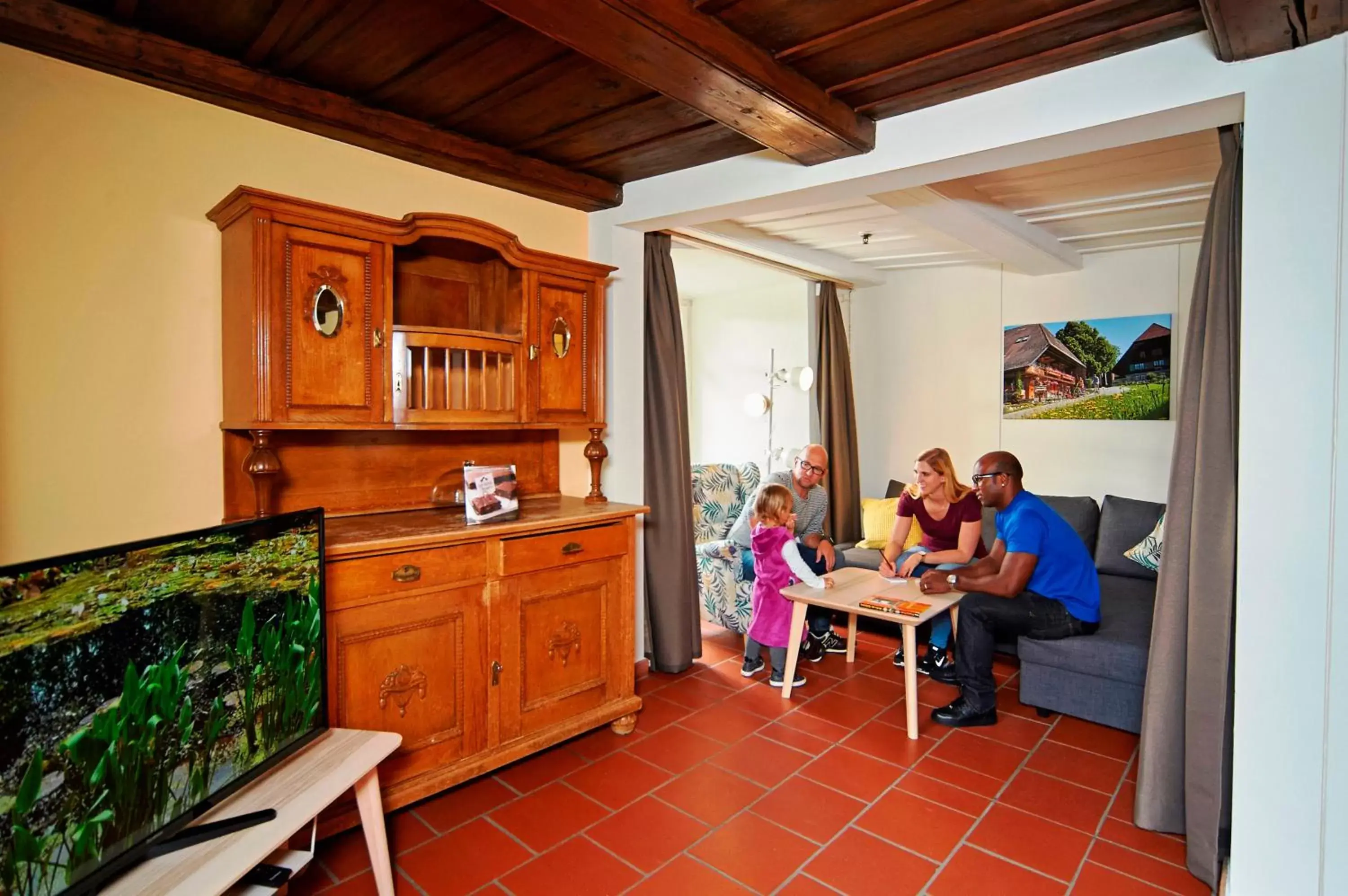 Communal lounge/ TV room, Family in BnB SchlafSchloss