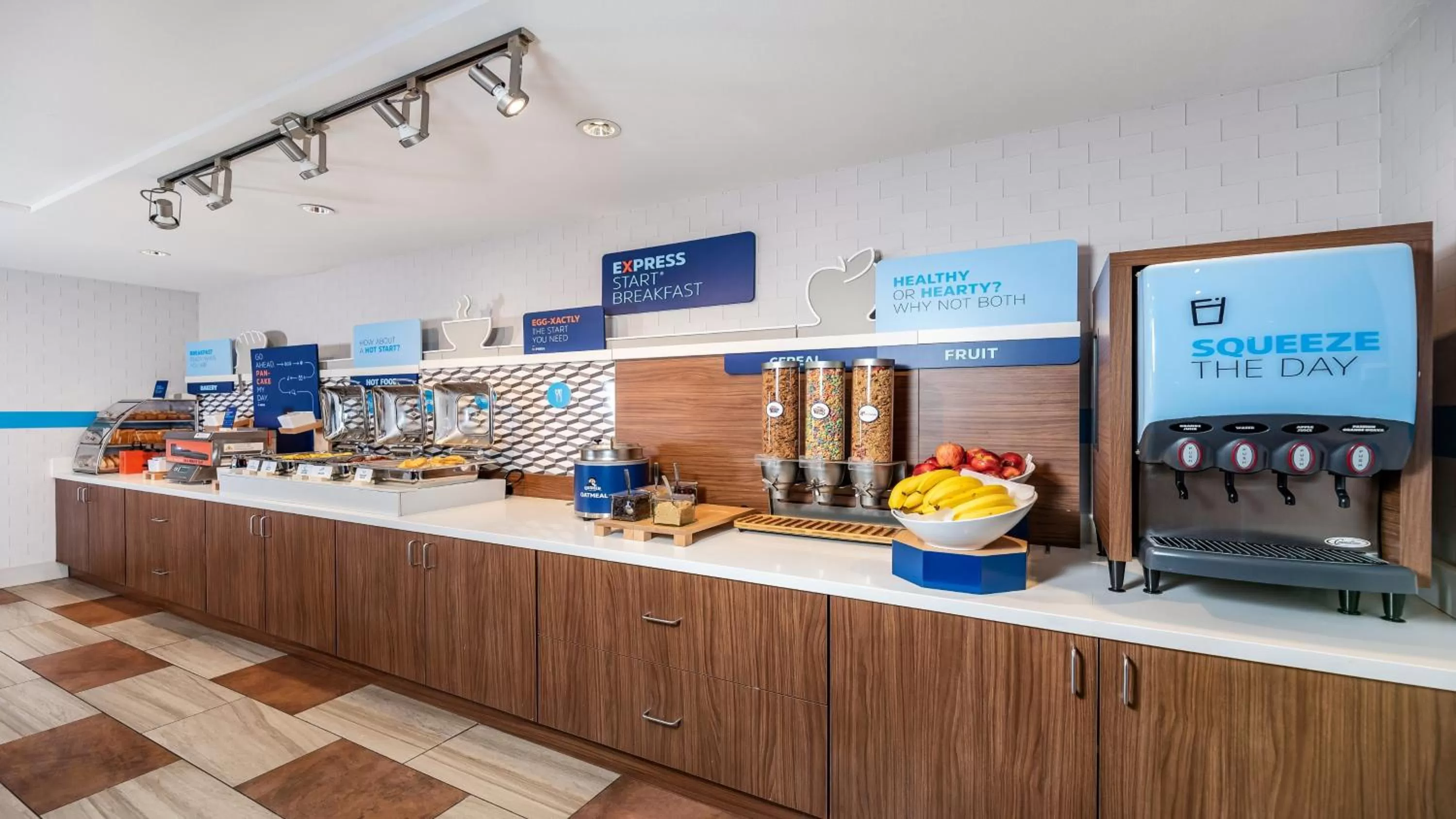 Breakfast in Holiday Inn Express Fremont - Milpitas Central by IHG