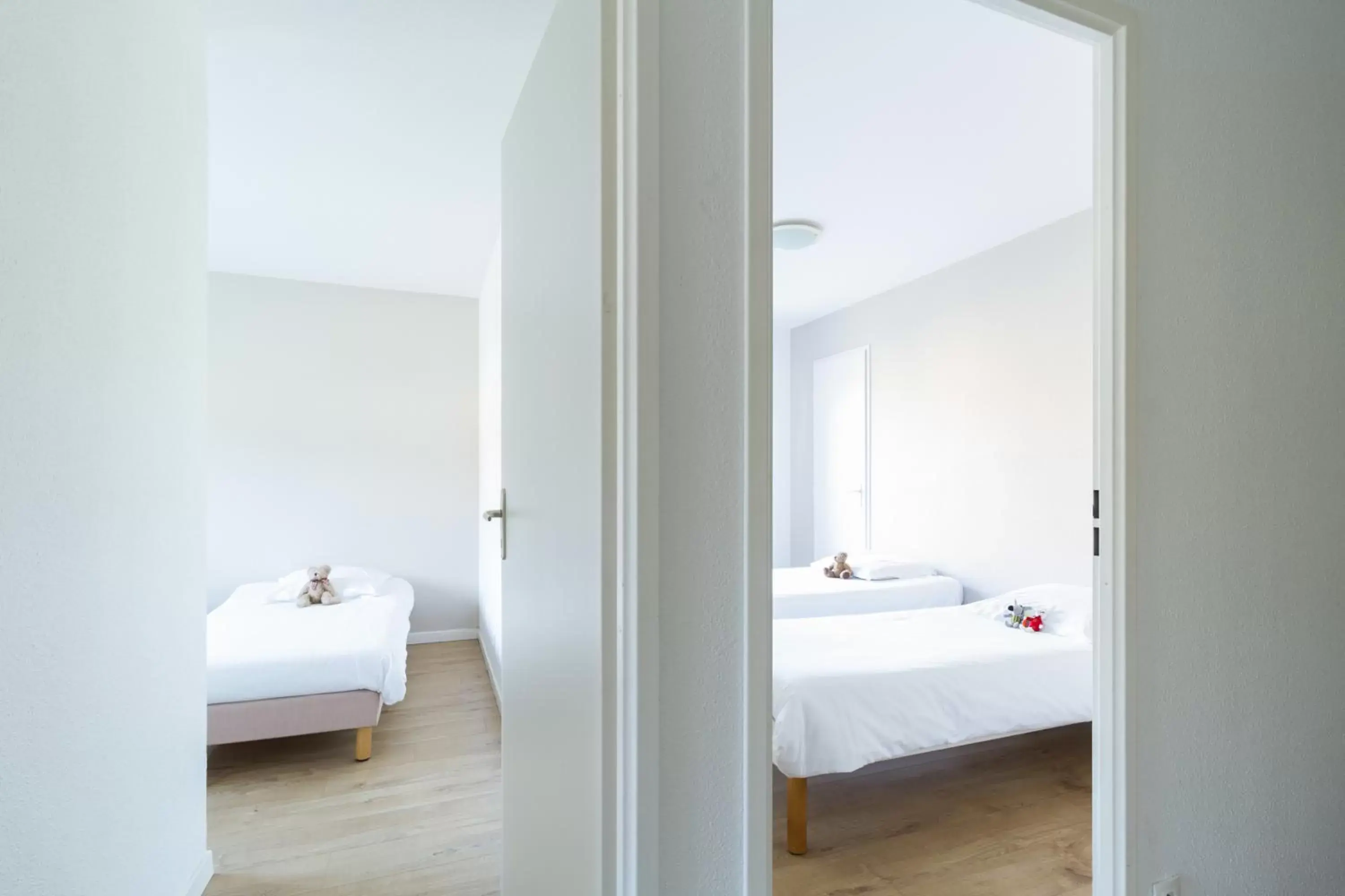 Bedroom, Bed in Garden & City Lyon - Lissieu
