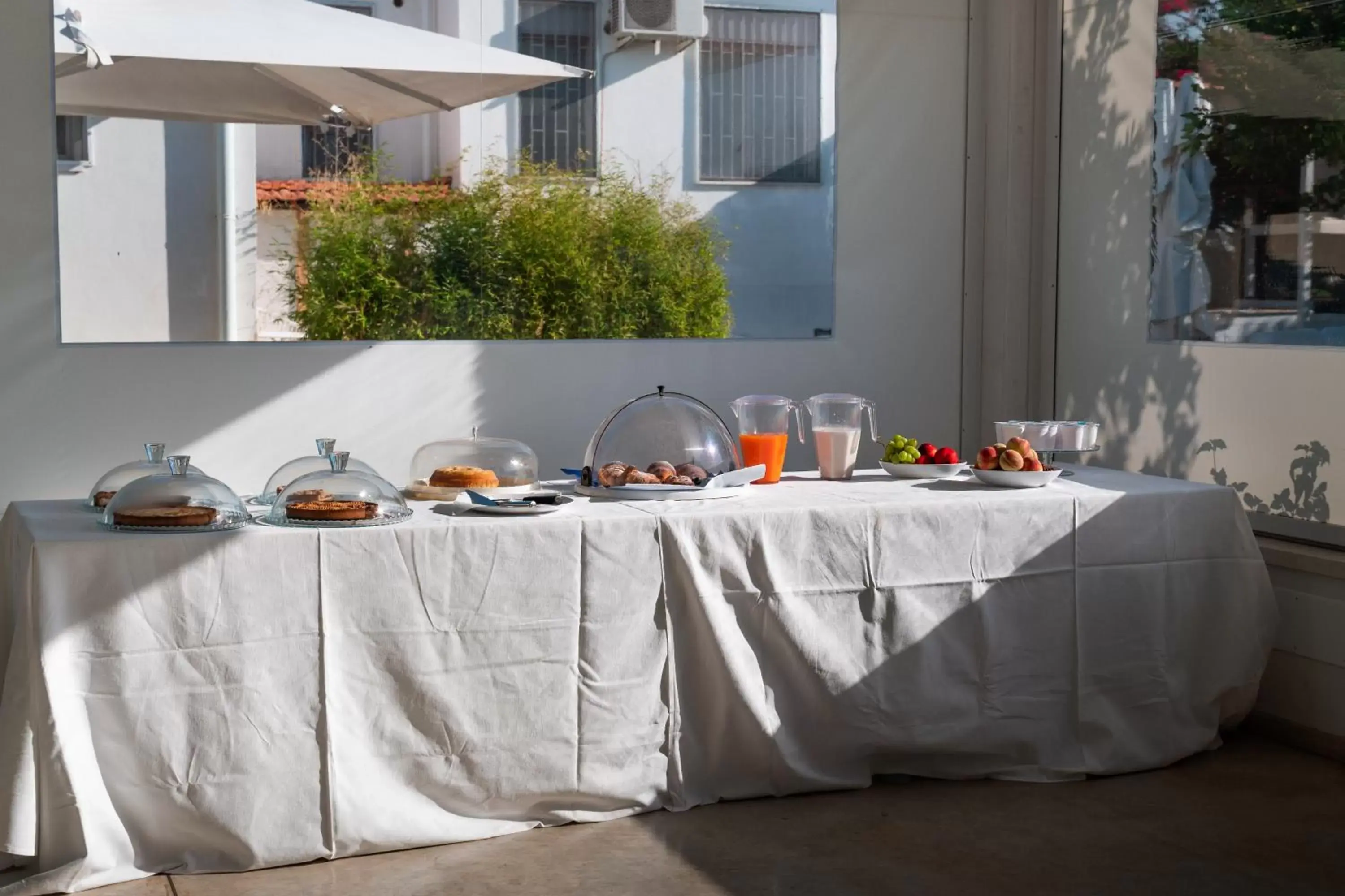 Buffet breakfast, Food in Villa Savarino