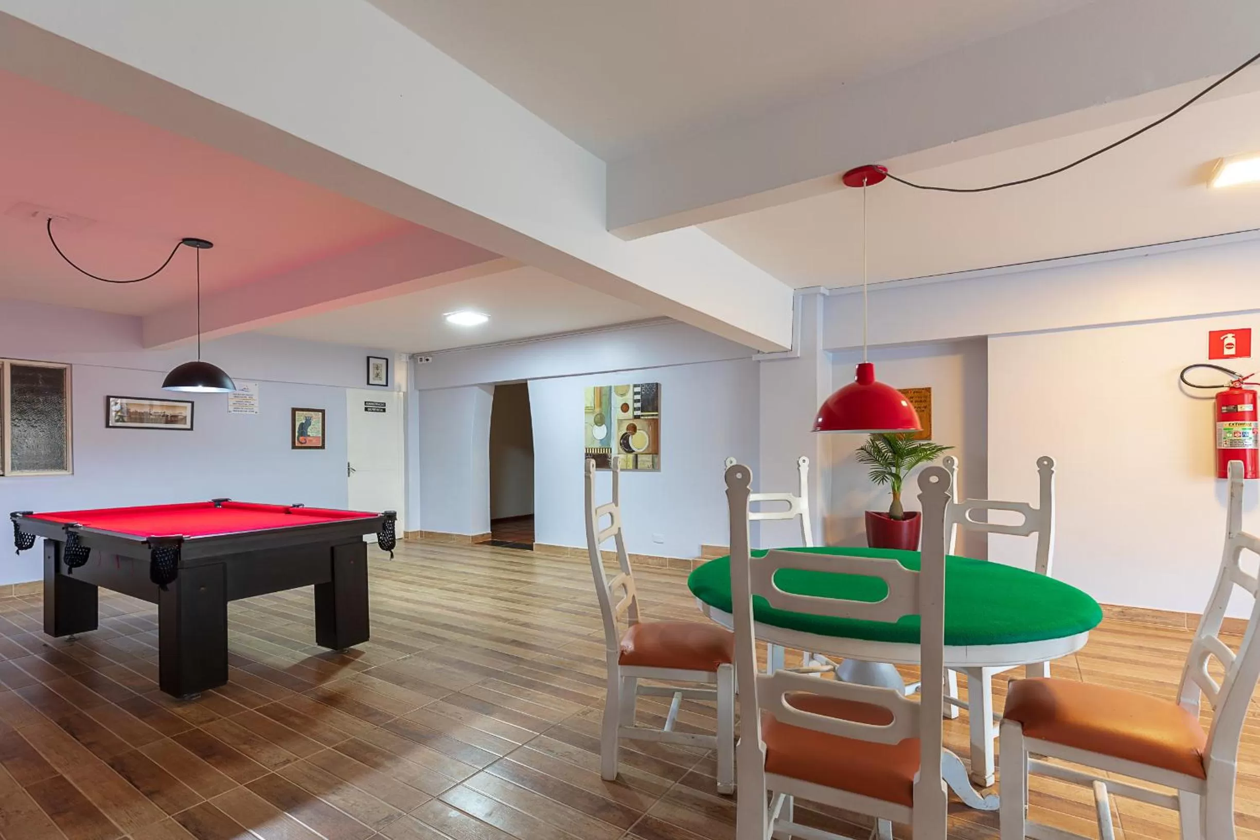 Billiard in Iguassu Flats Hotel