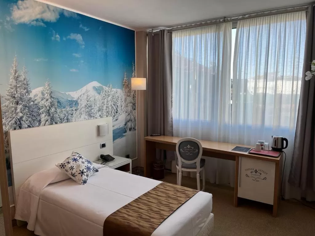 Bed in Hotel Sporting Brugherio