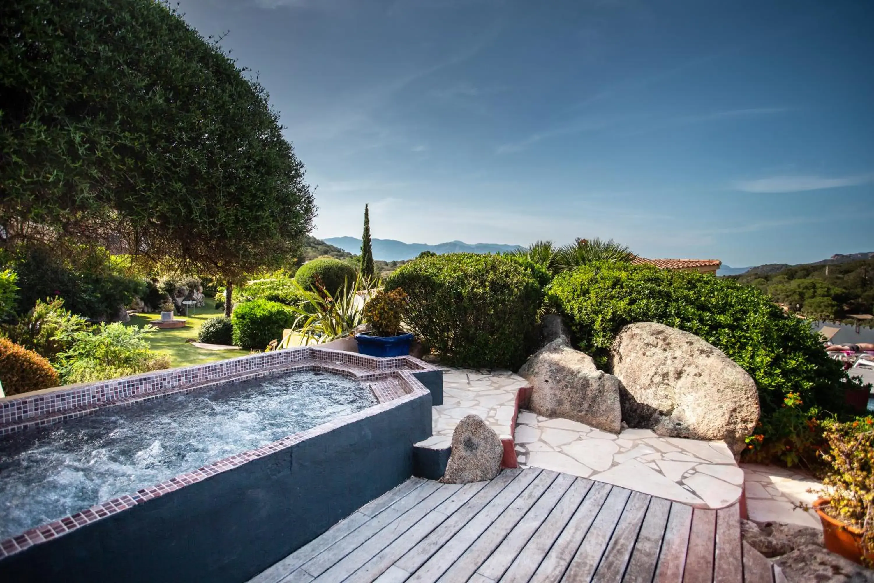 Patio, Swimming Pool in Le Roc E Fiori Hotel - Les Collectionneurs