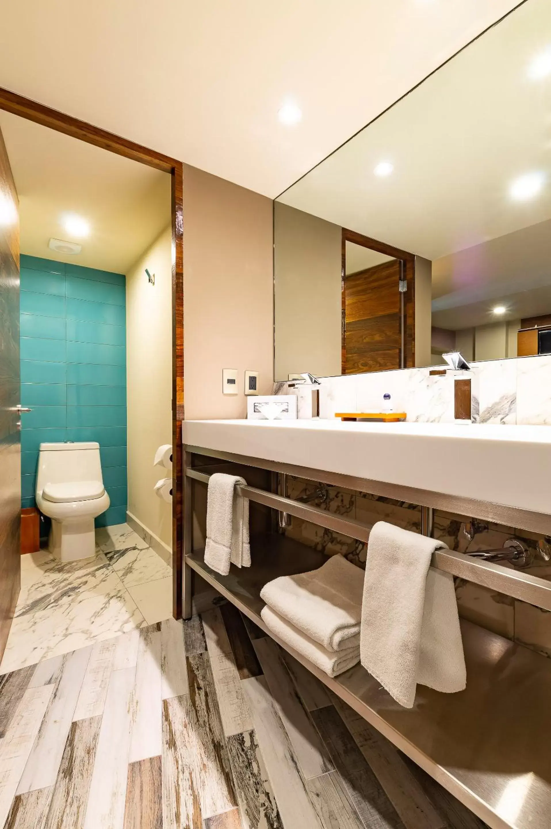 Bathroom in Hotel Clé Reforma Insurgentes