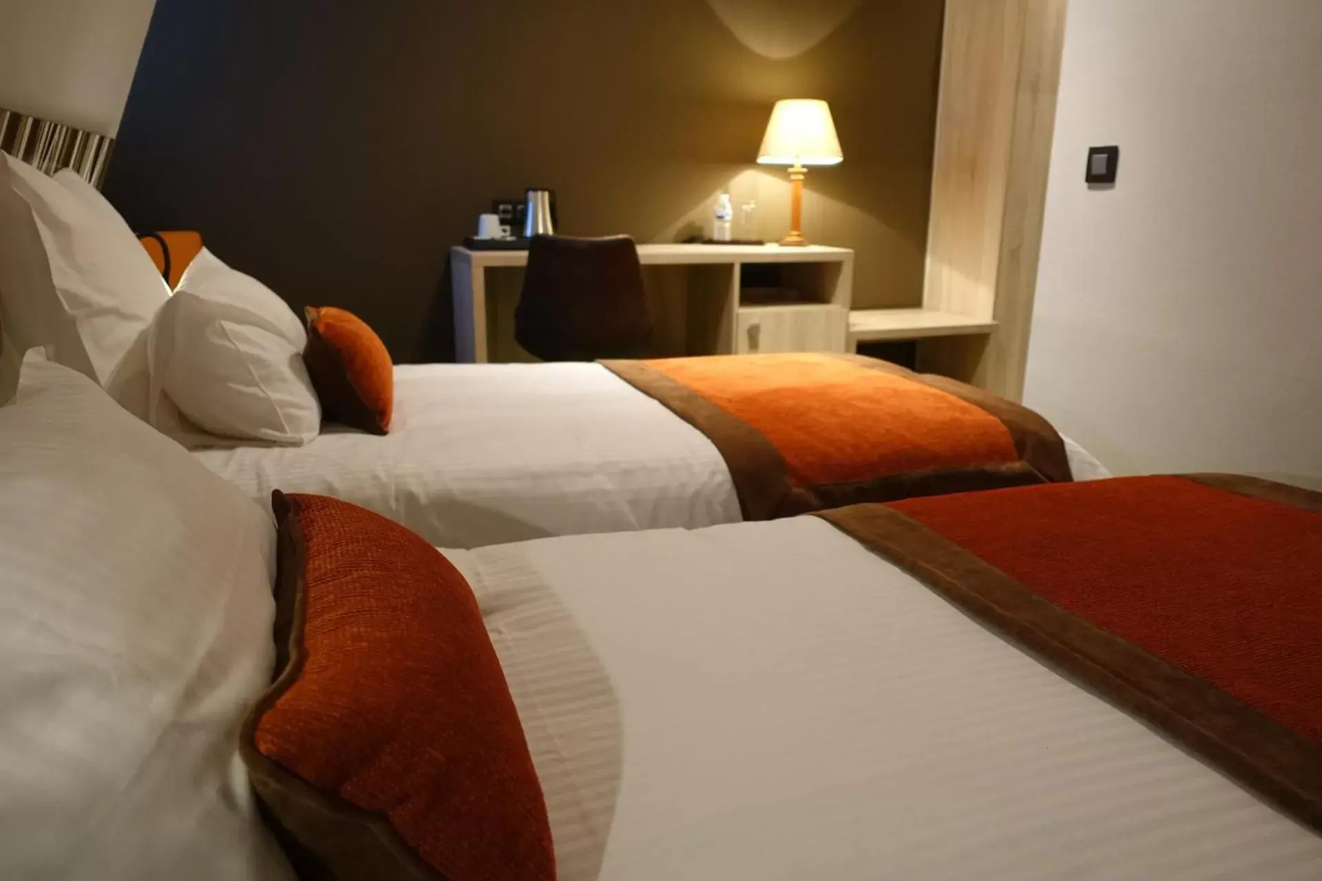 Double or Twin Room - single occupancy in Hôtel du Parc Ath Double or Twin Room - single occupancy in Hôtel du Parc Ath