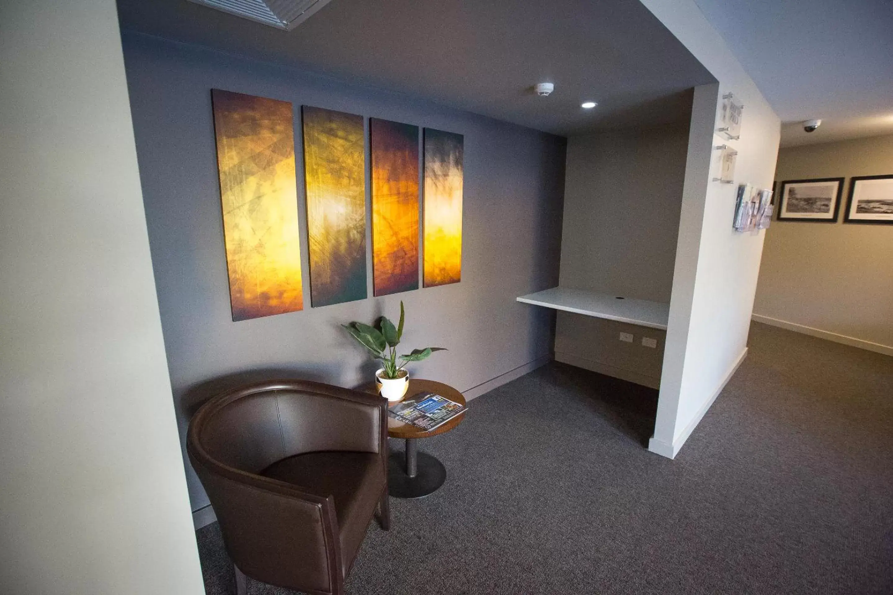 Lobby or reception, Seating Area in Gladstone Reef Hotel Motel