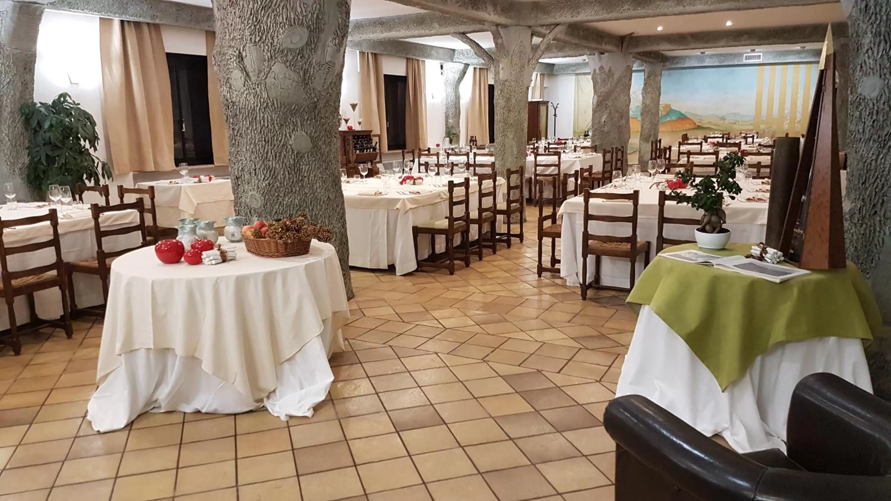 Restaurant/places to eat in Hotel Ristorante La Campagnola