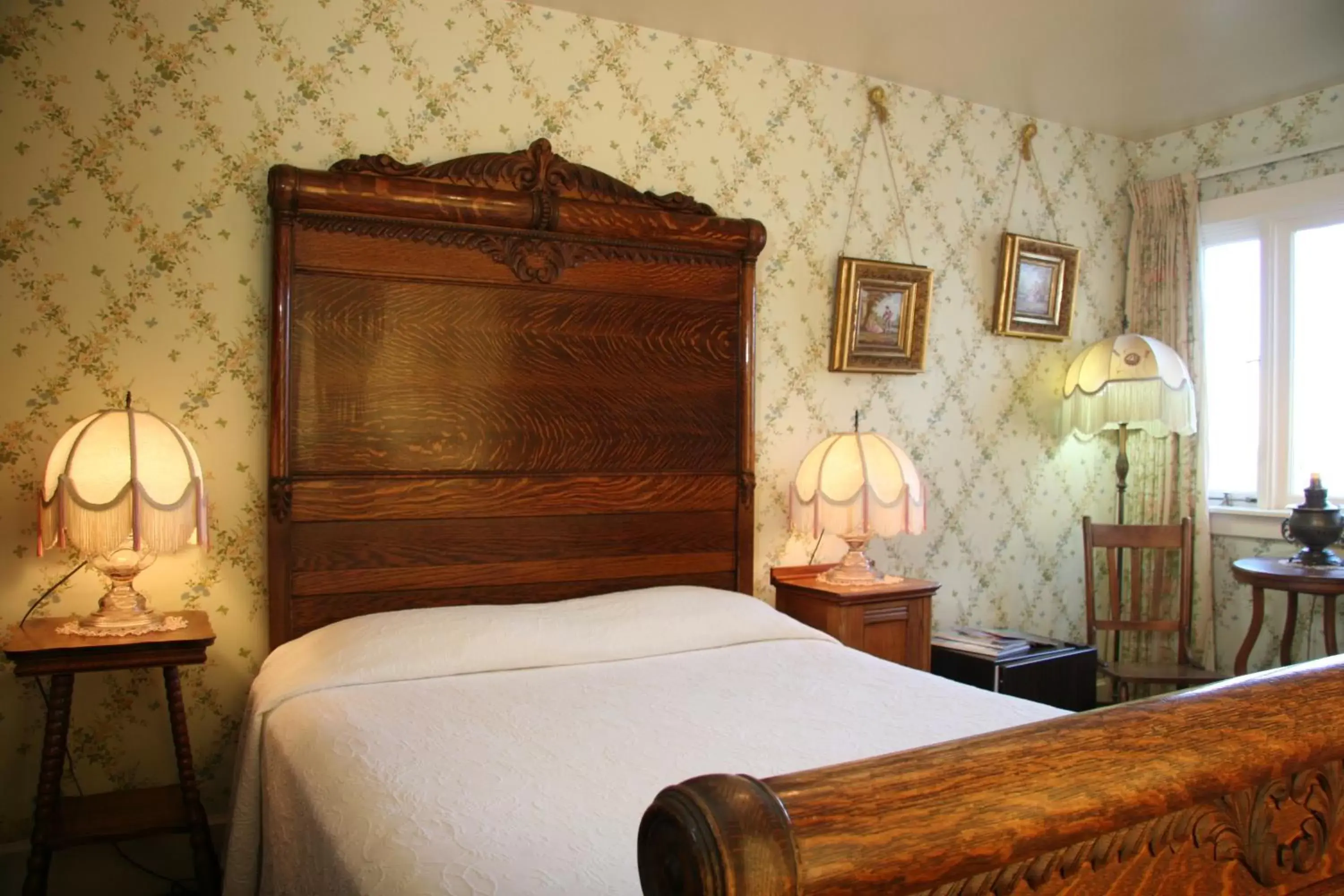 Bed in Martine Inn
