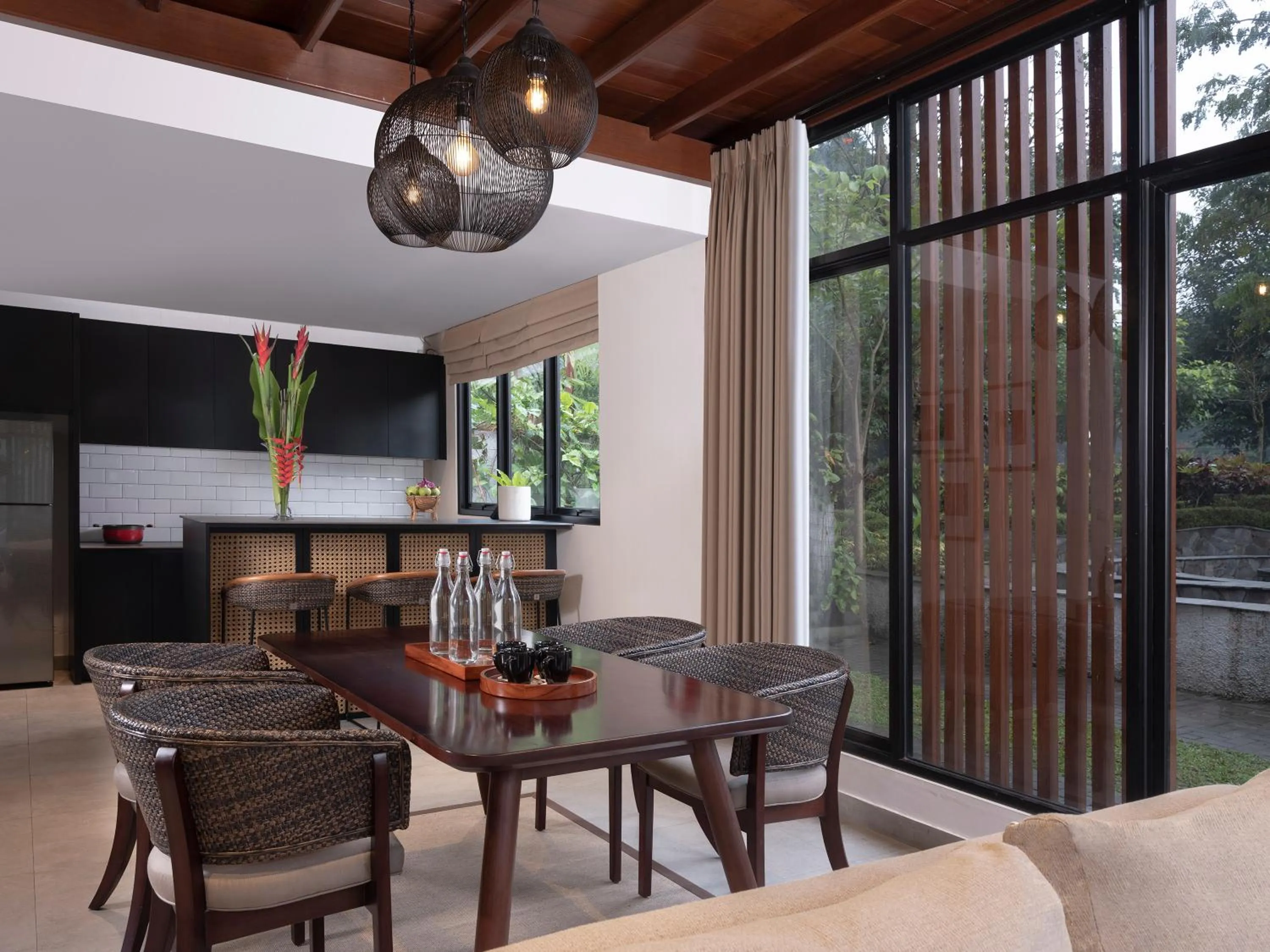 Dining area in JSI Resort Megamendung