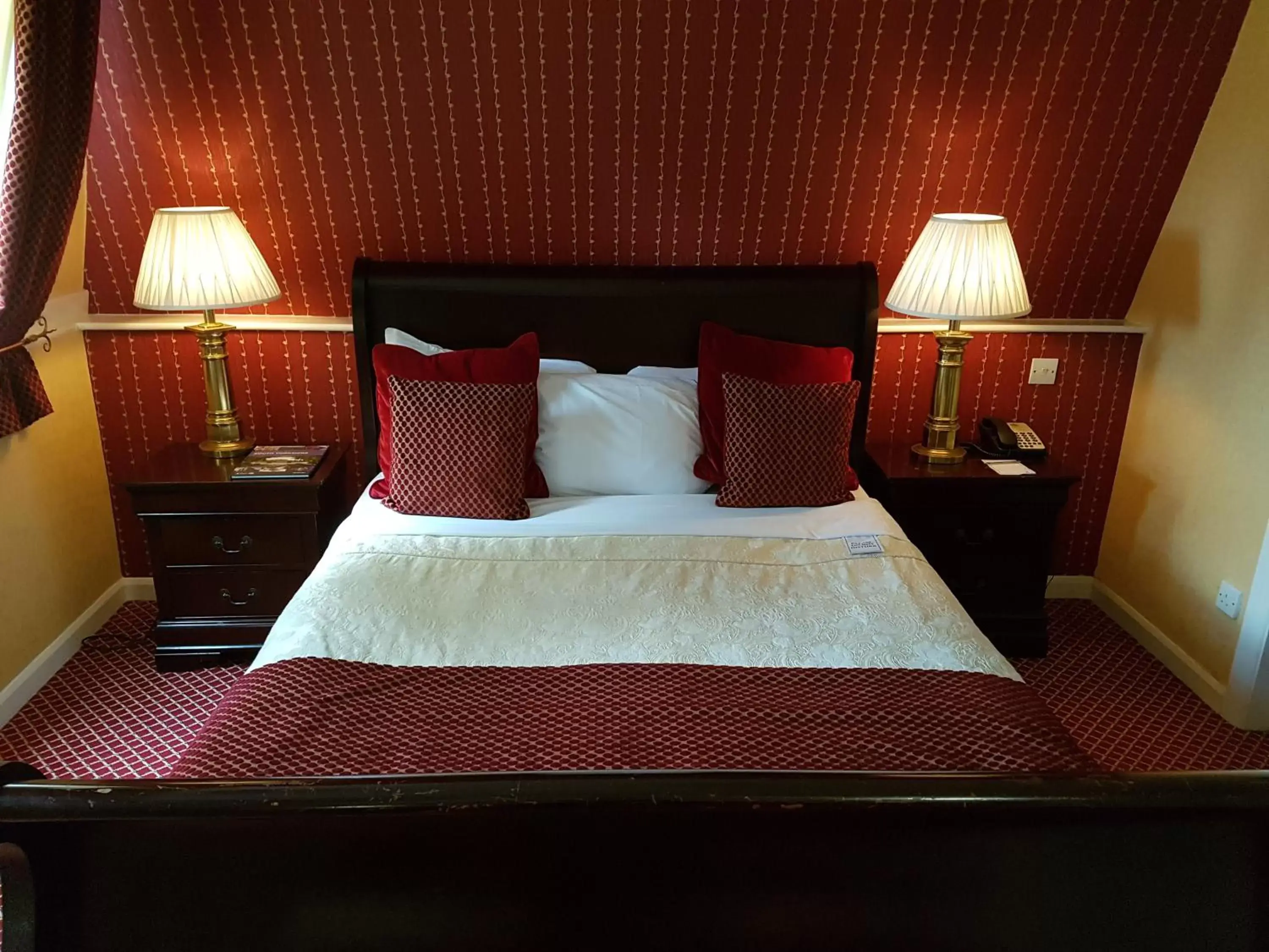 Bed in Carlton Park Hotel Rotherham