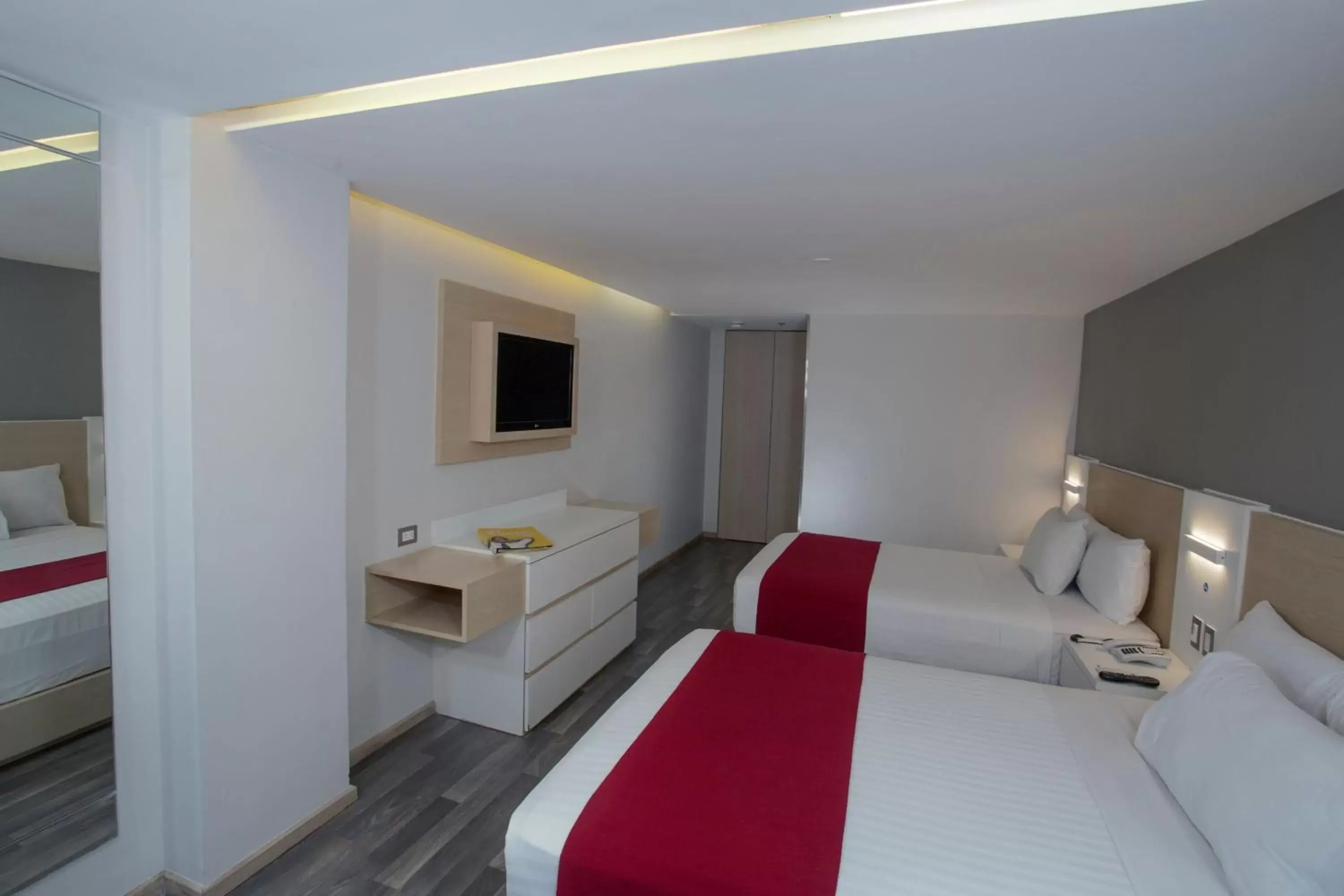 Photo of the whole room, Bed in City Express by Marriott Ciudad de México Alameda