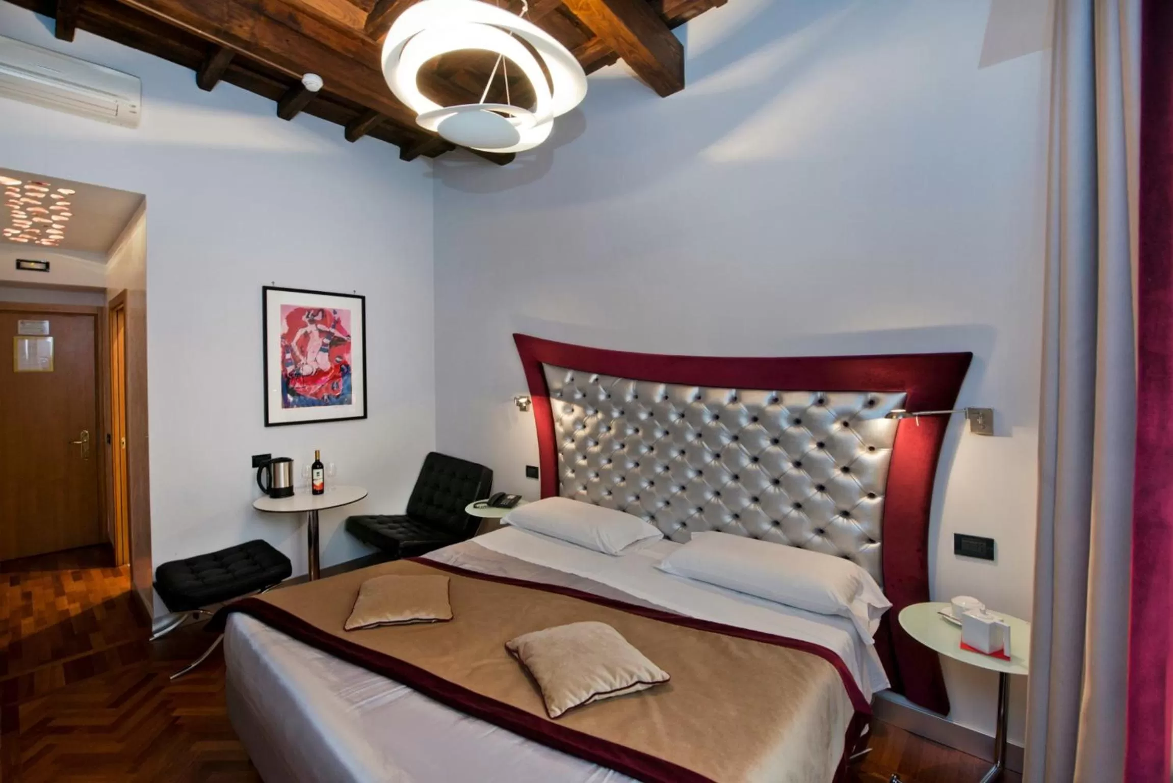 Photo of the whole room, Bed in Relais Forus Inn