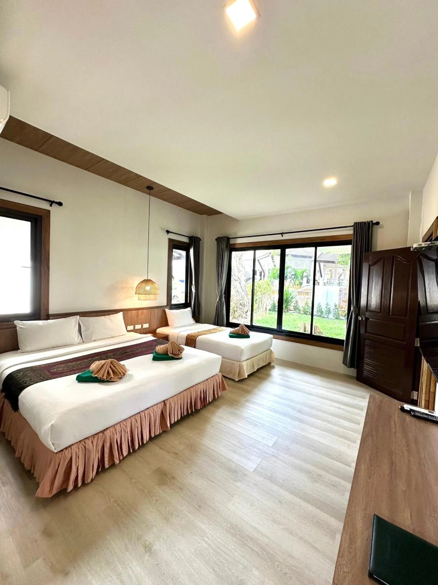 Bed in Southern Lanta Resort