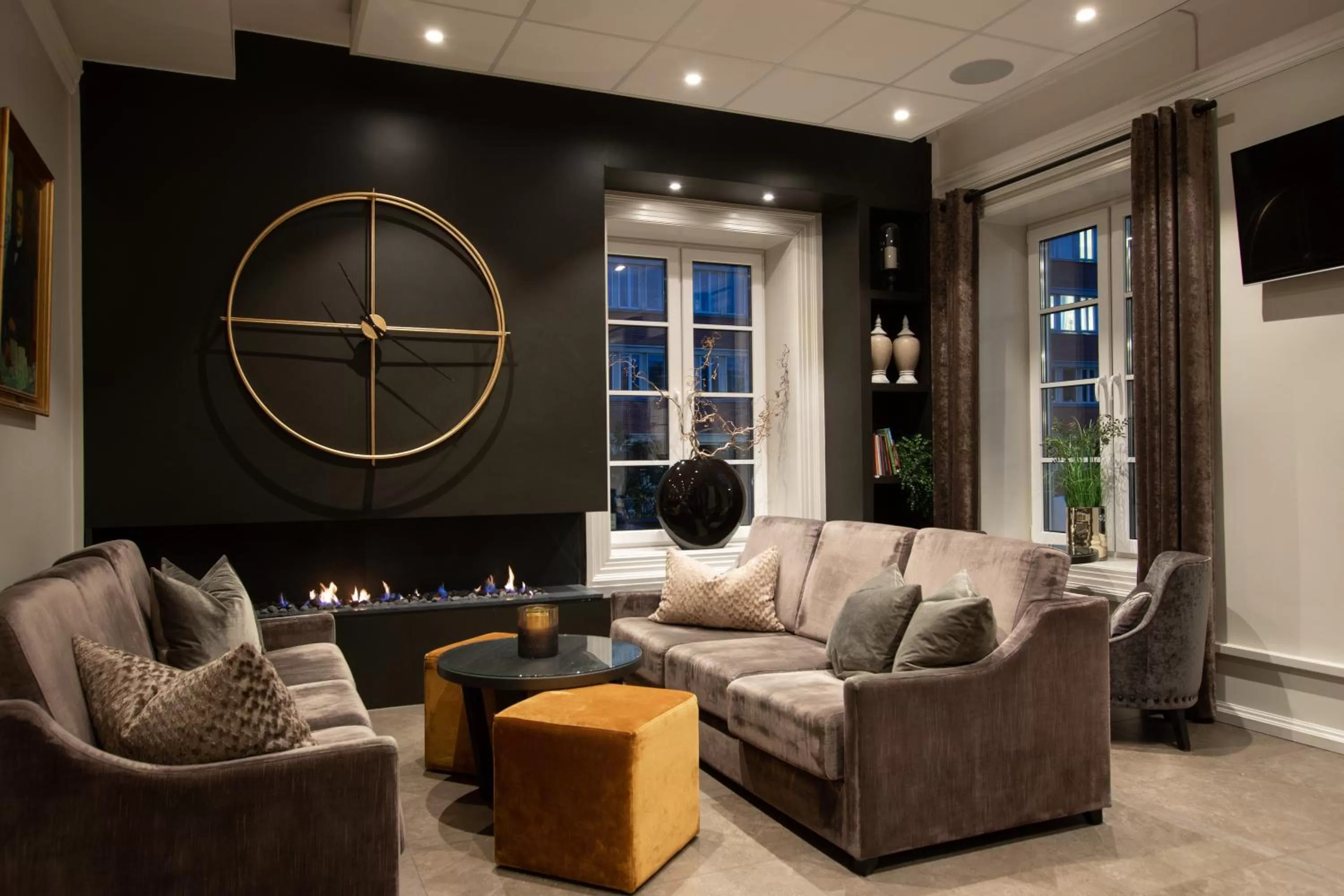 Communal lounge/ TV room in Wilhelmsen House