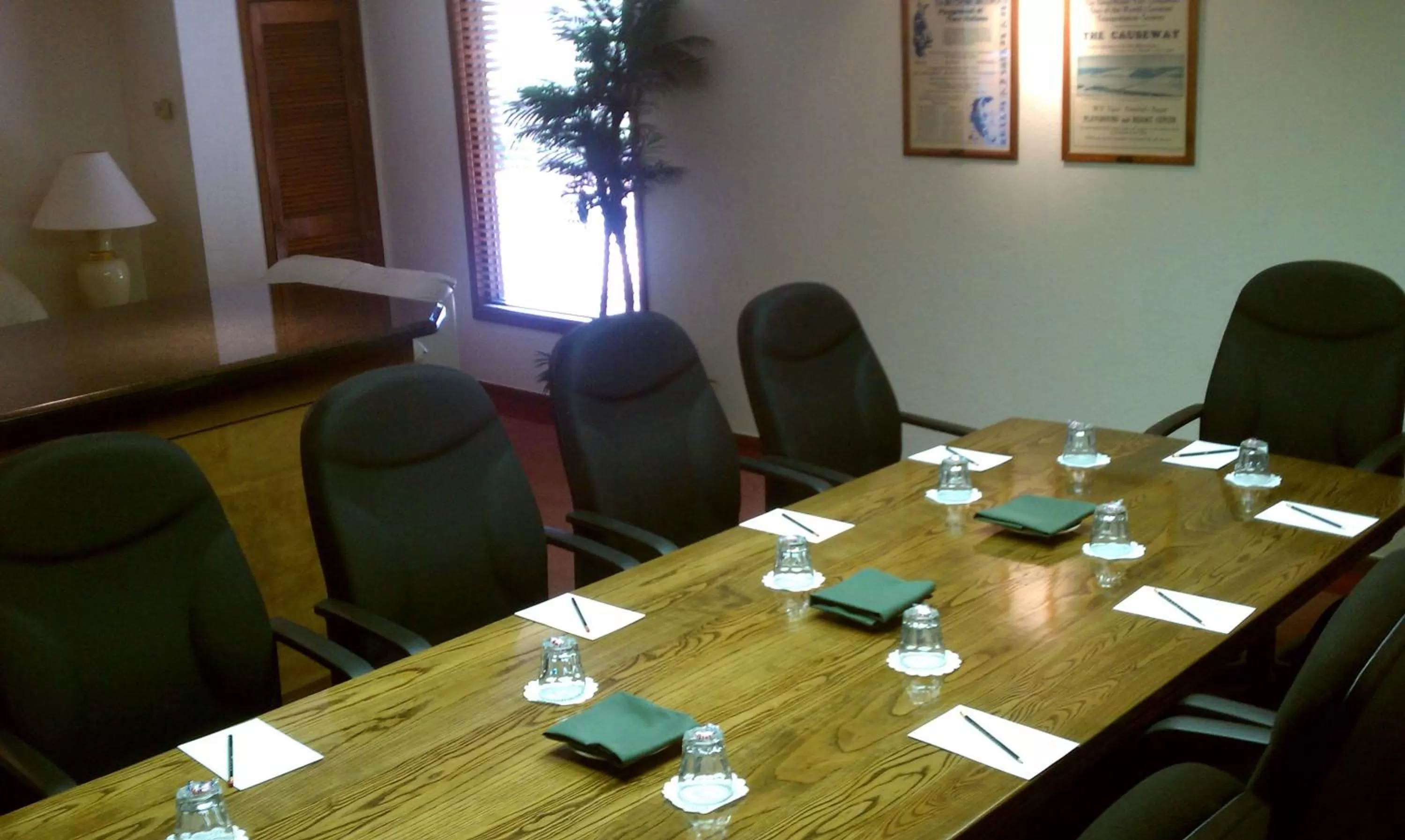 Business facilities in Isla Grand Beach Resort