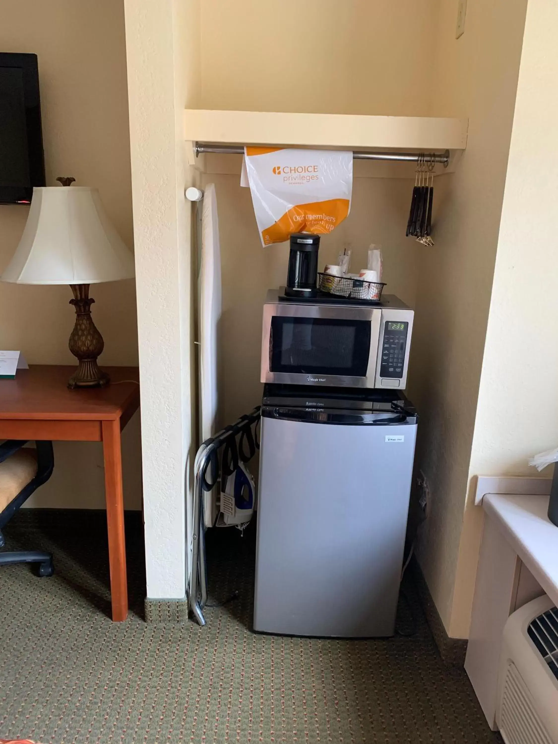 Kitchen/Kitchenette in Quality Inn & Suites