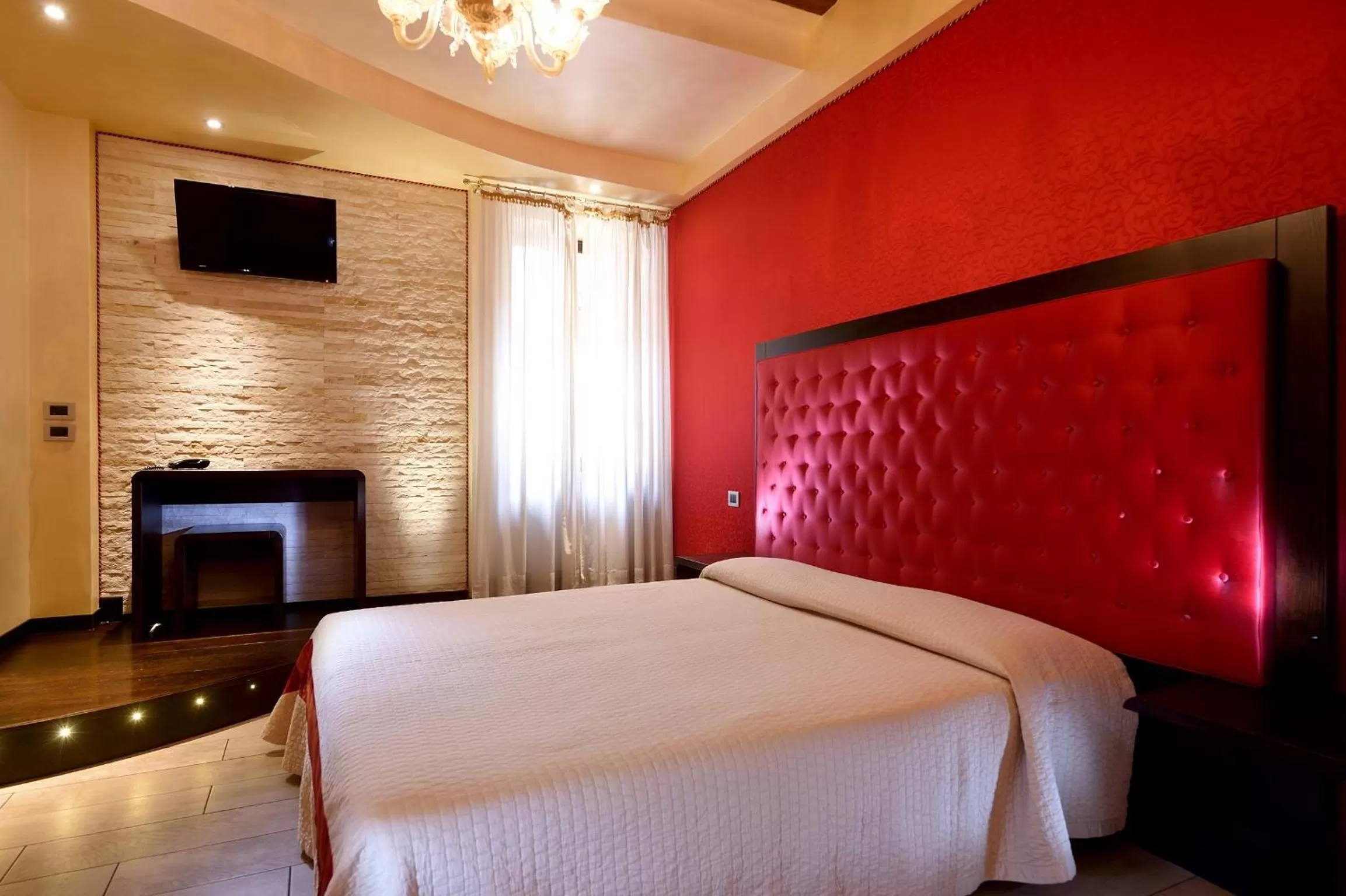 Photo of the whole room, Bed in Hotel Abbazia