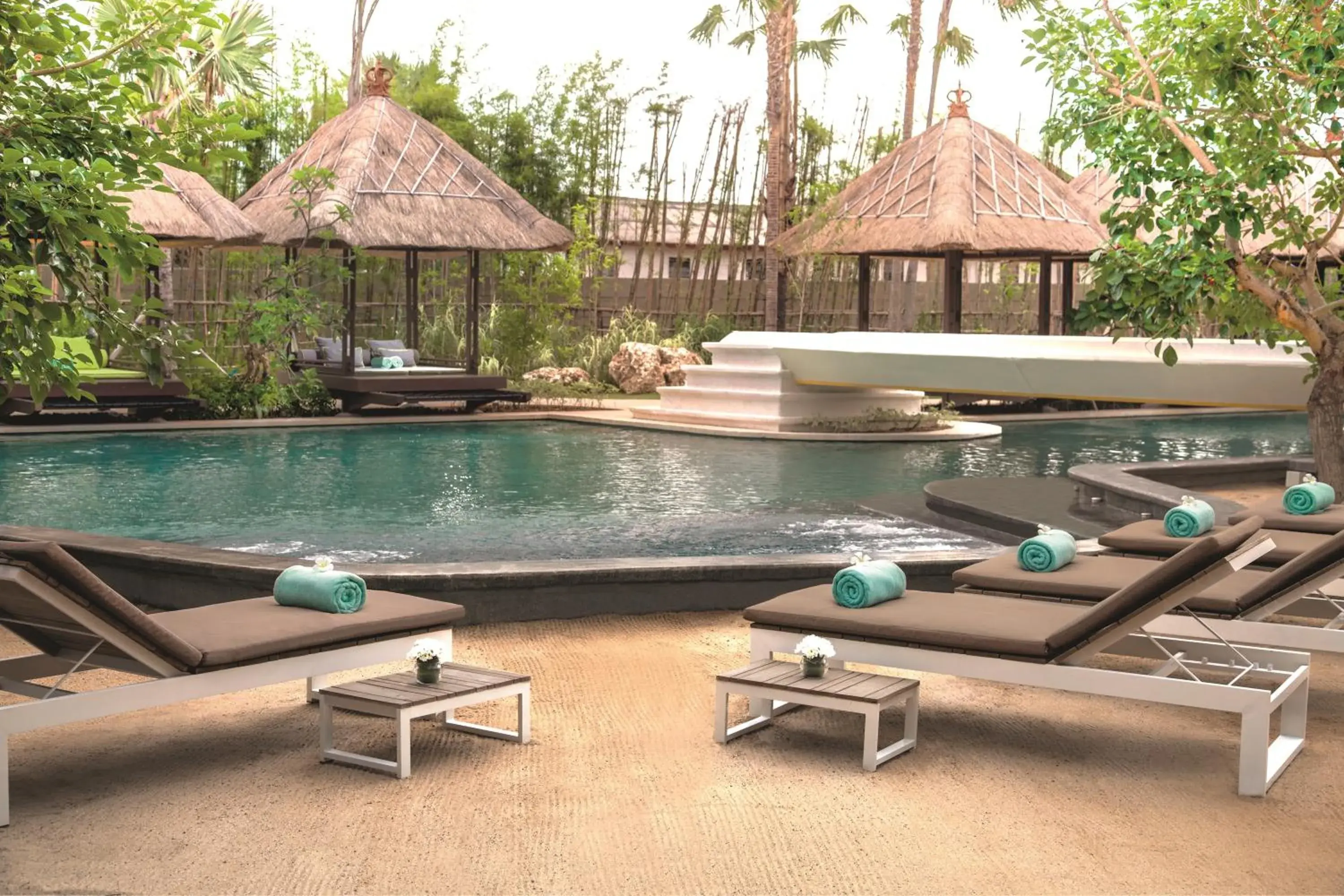 Pool view, Swimming Pool in Mövenpick Resort & Spa Jimbaran Bali