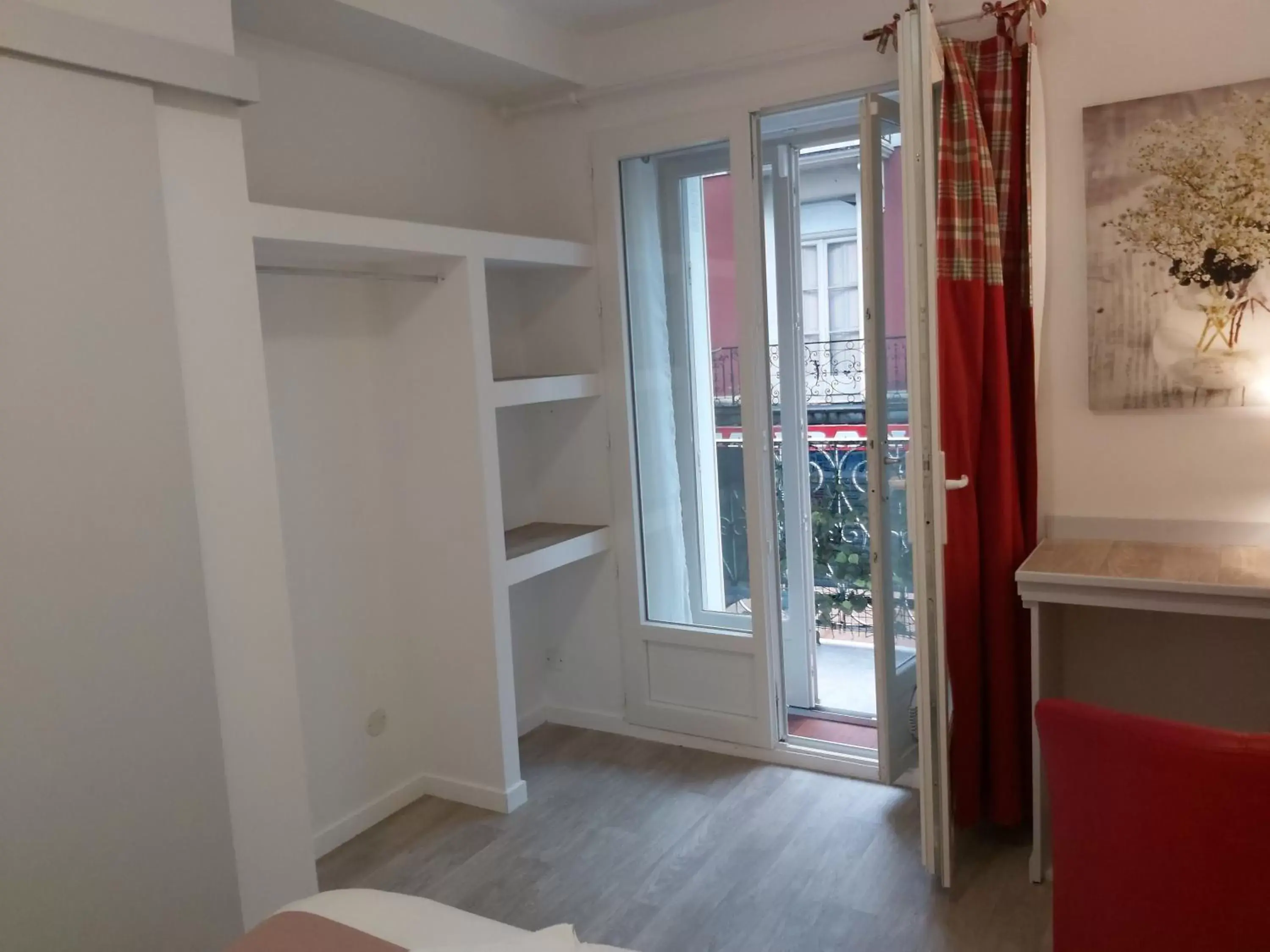 Bedroom in Au Berceau de Bernadette