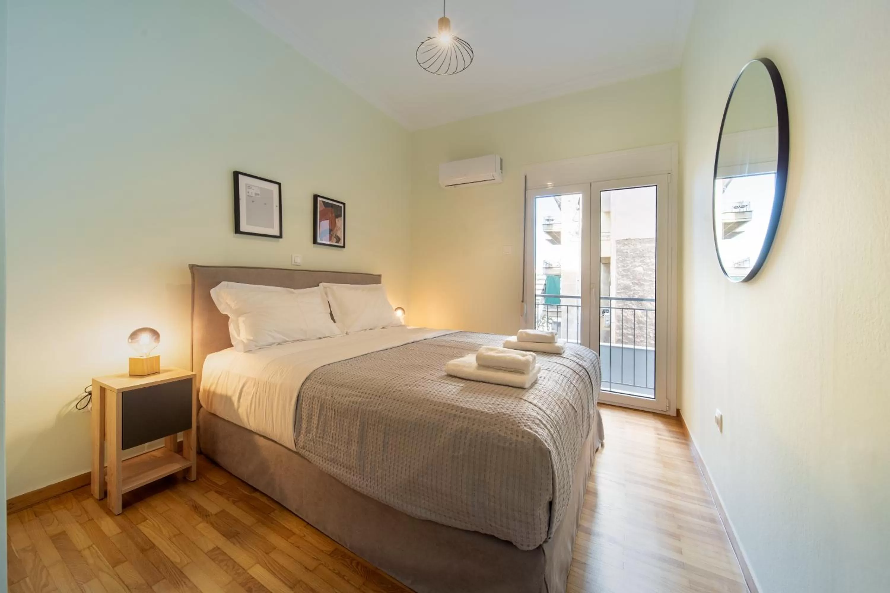 Bed in Aris123 by Smart Cozy Suites - Apartments in the heart of Athens - 5 minutes from metro - Available 24hr