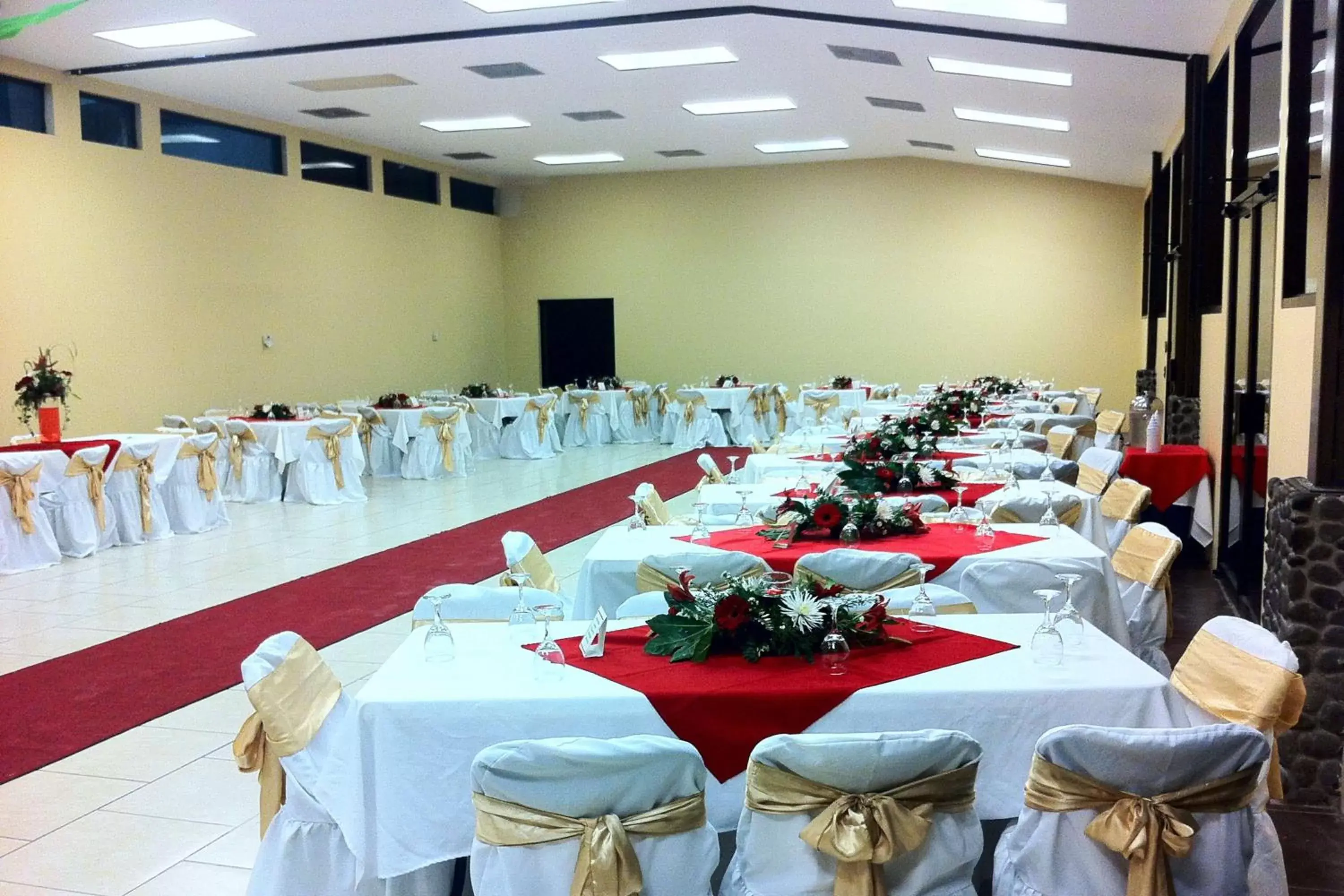 On site, Banquet Facilities in Best Western El Sitio Hotel & Casino