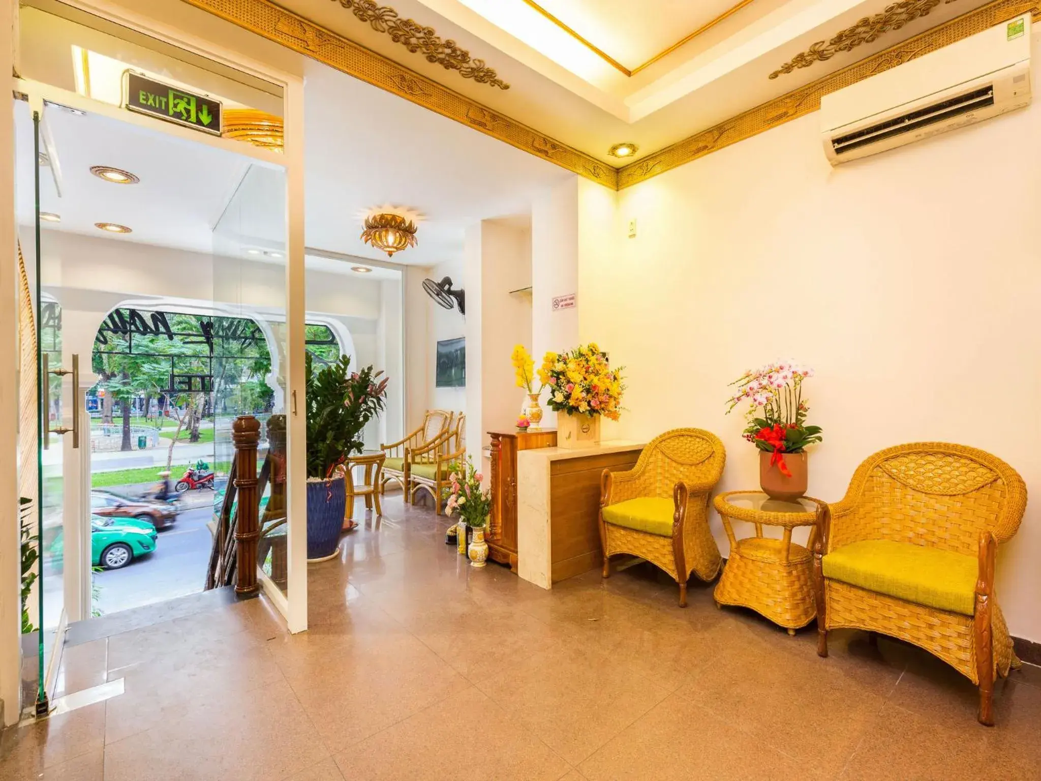 Lobby or reception in Spring House Saigon central park