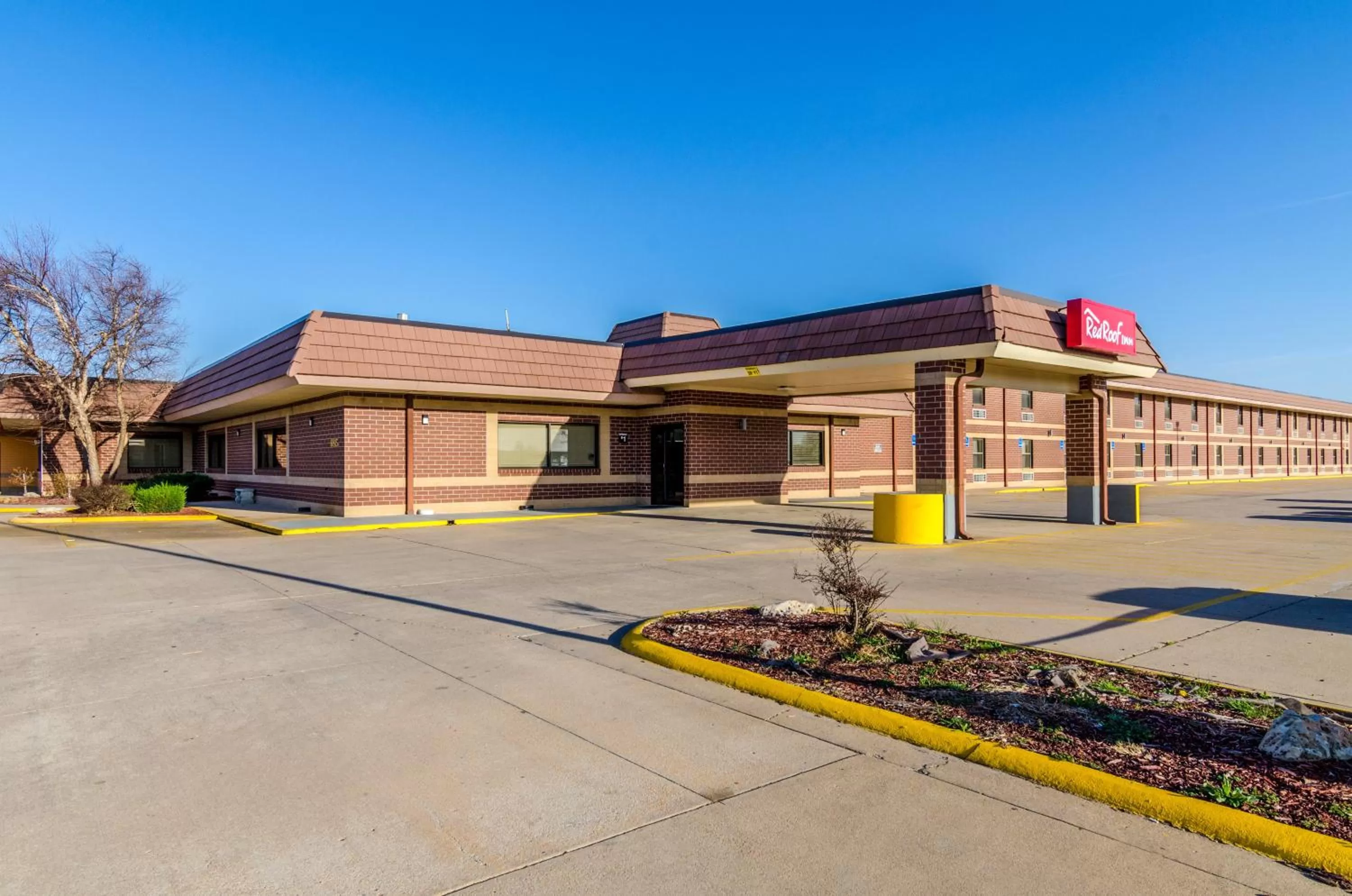 Property building in Red Roof Inn & Conference Center Wichita Airport