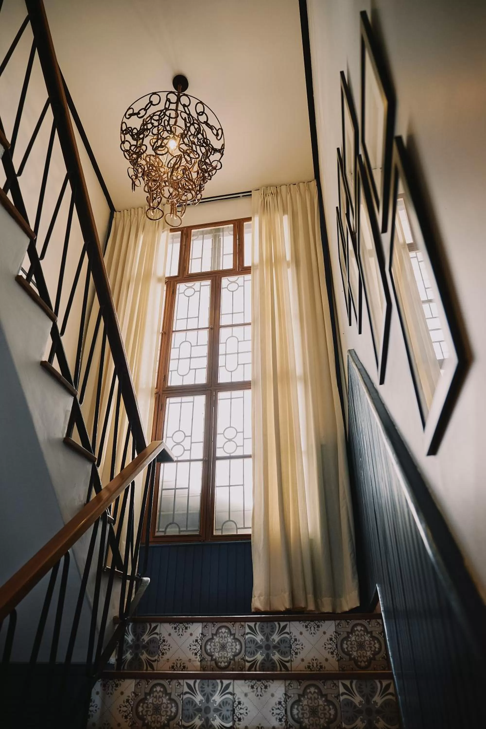 Decorative detail in Winner Inn