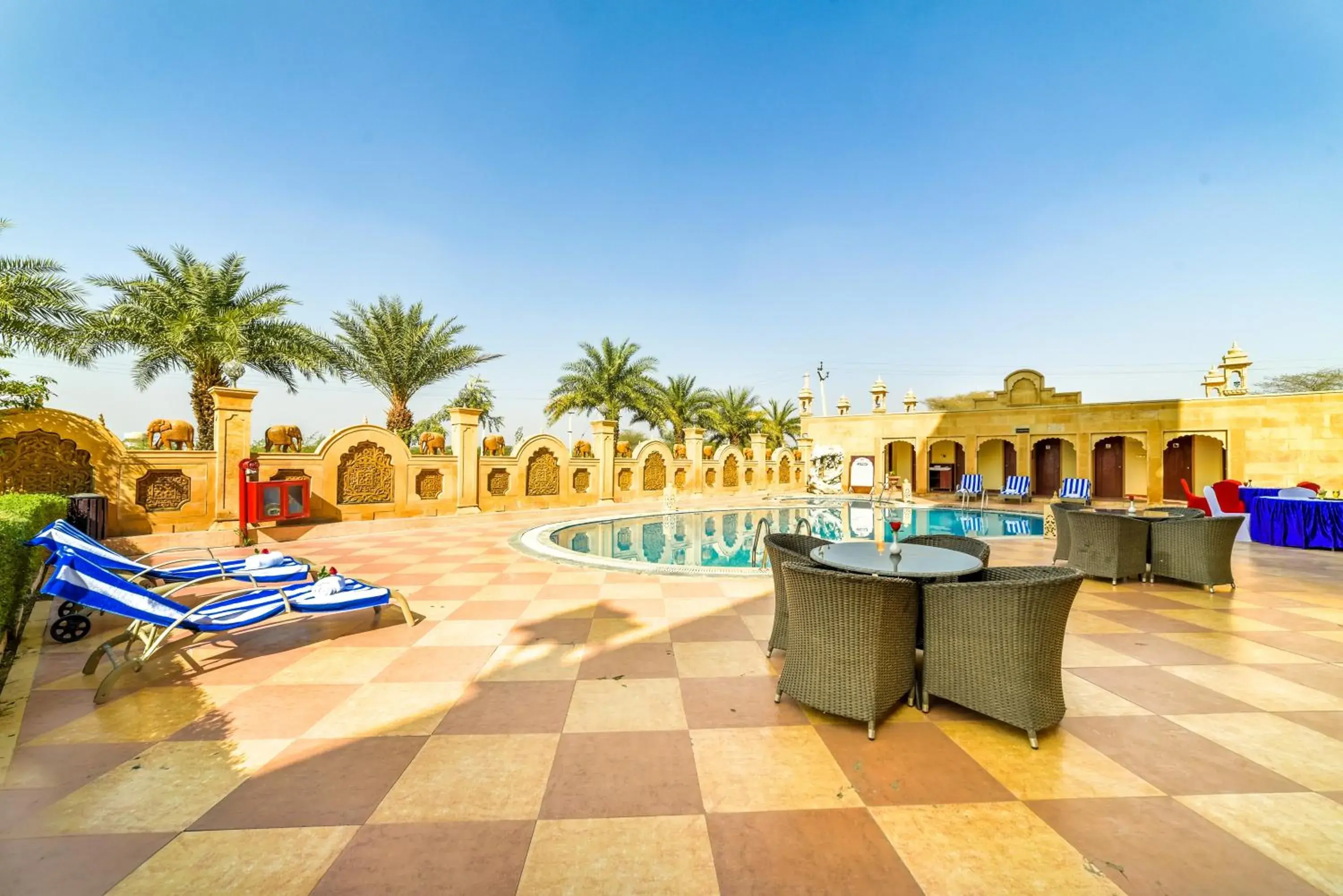 Swimming pool in Chokhi Dhani - The Palace Hotel