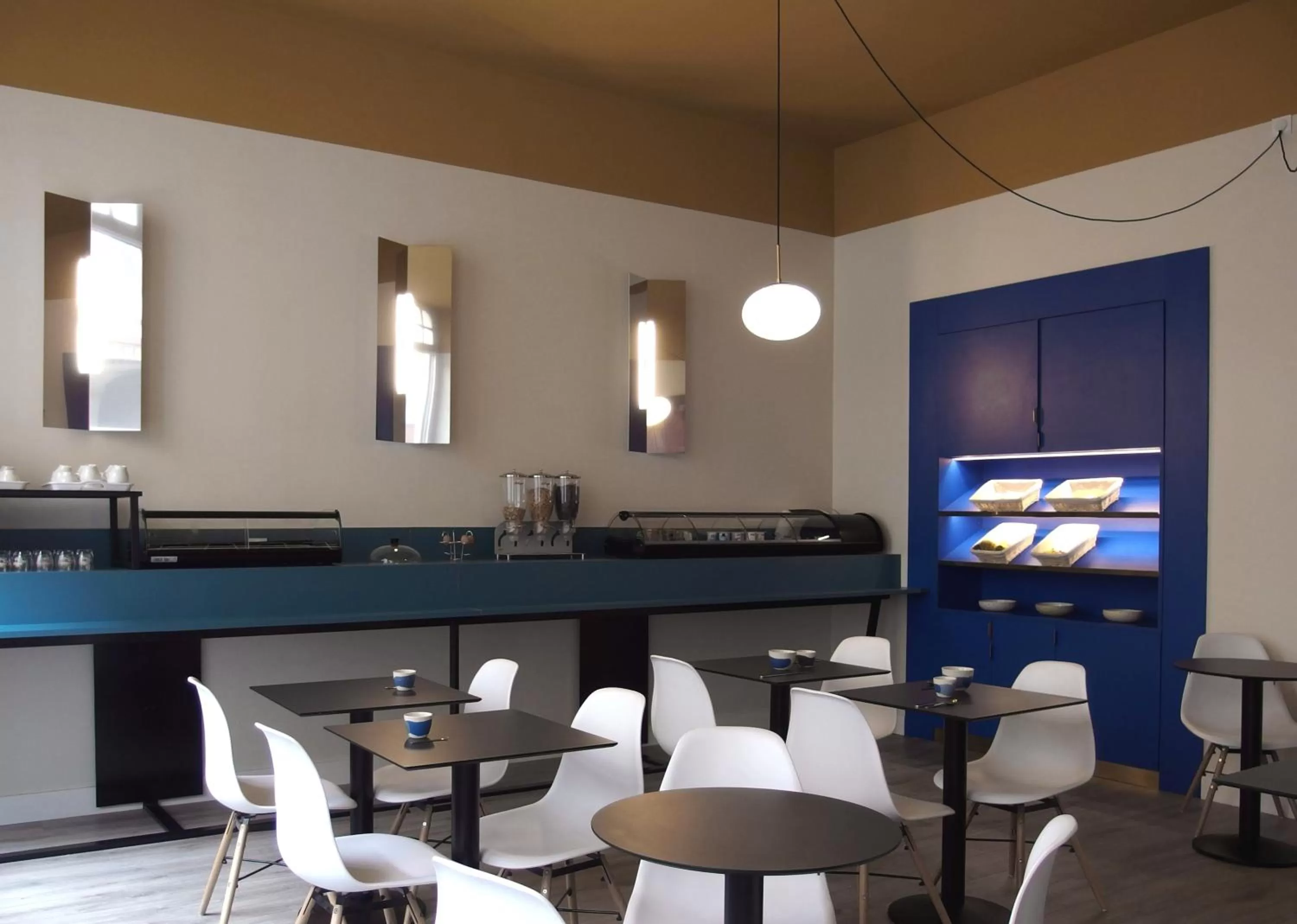 Breakfast in Urban Style, Hôtel Le Cheval Noir, Saint-Étienne