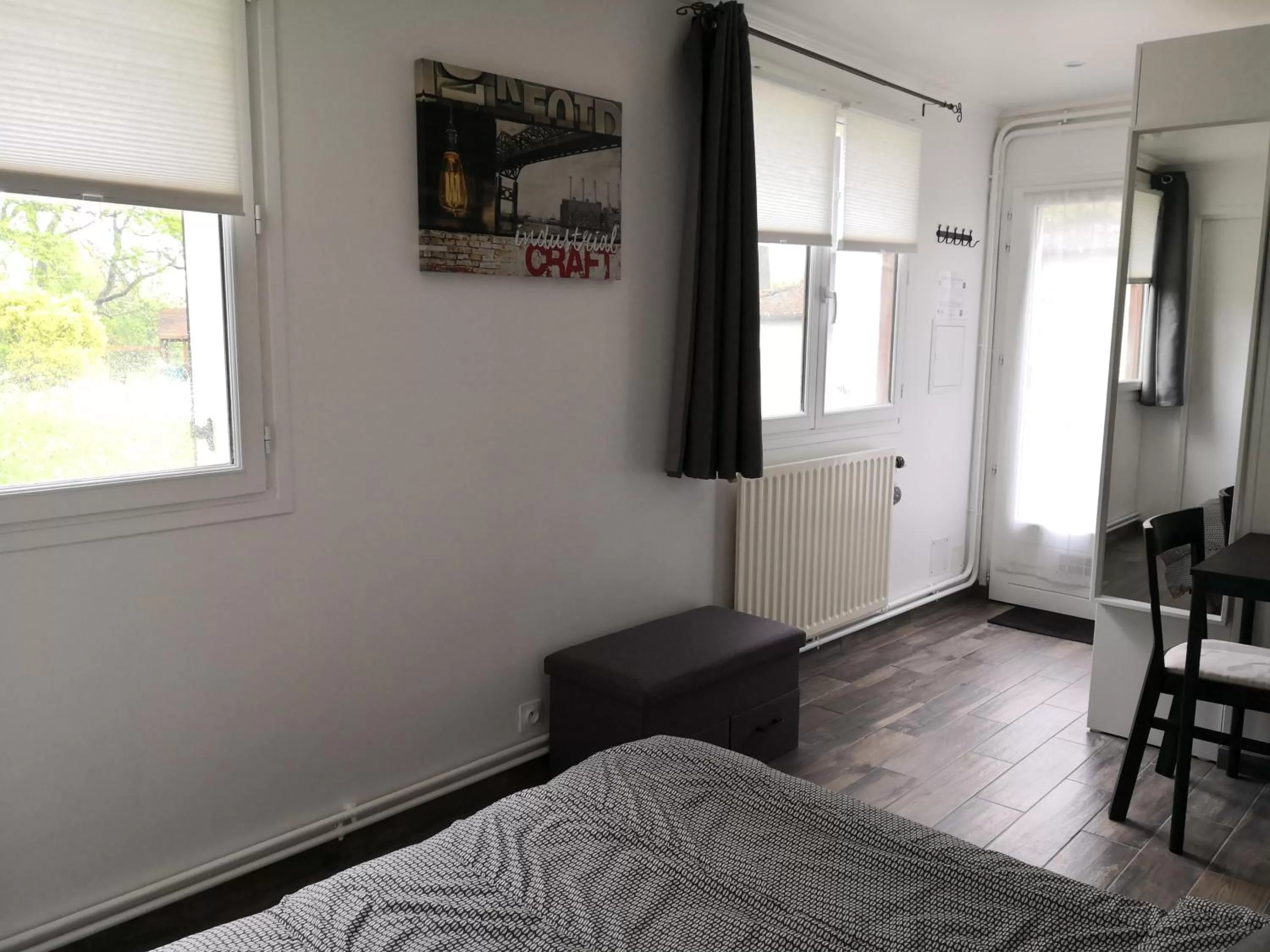 Photo of the whole room in La Rose des Vents