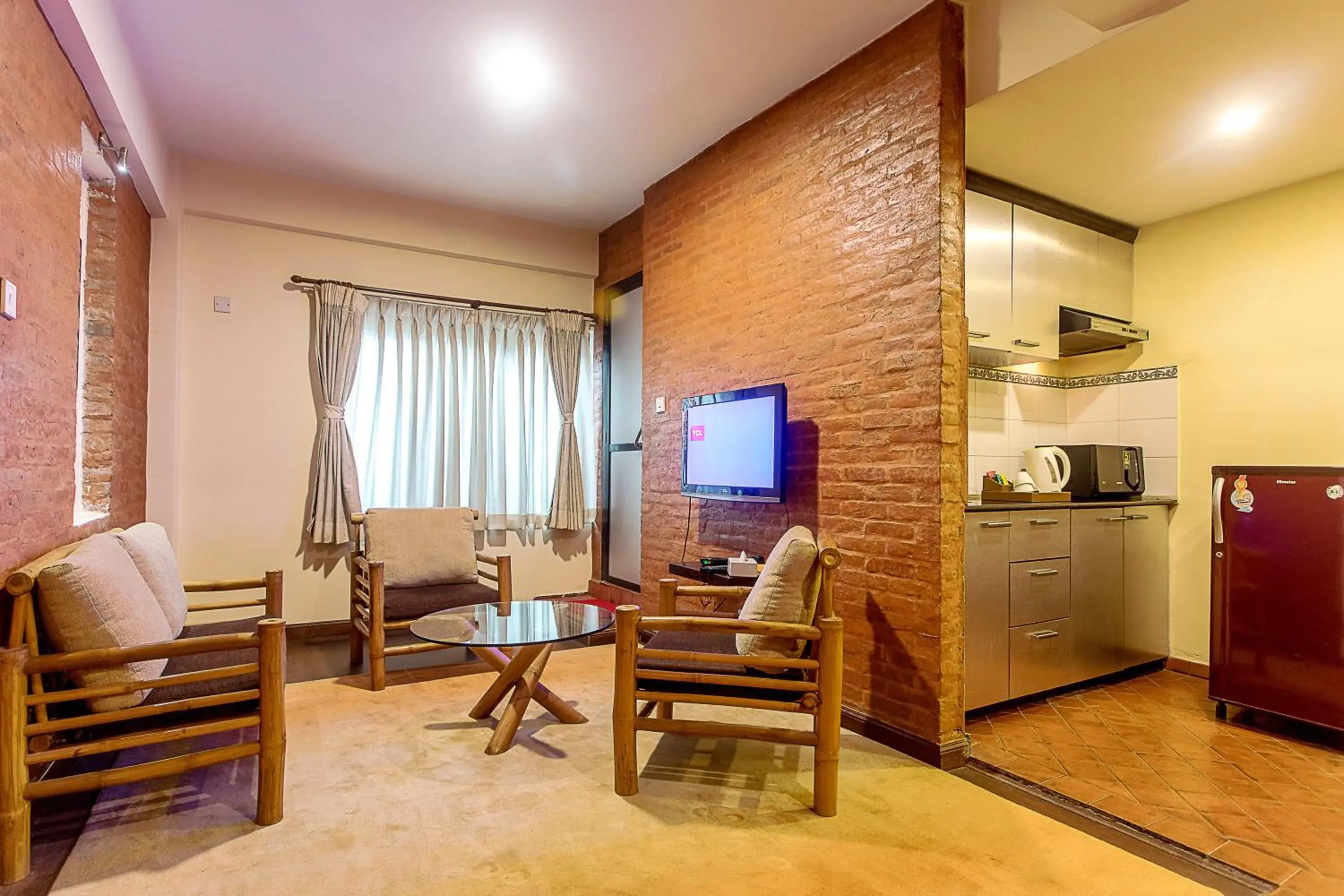 Living room, Seating Area in Gaju Suite Hotel